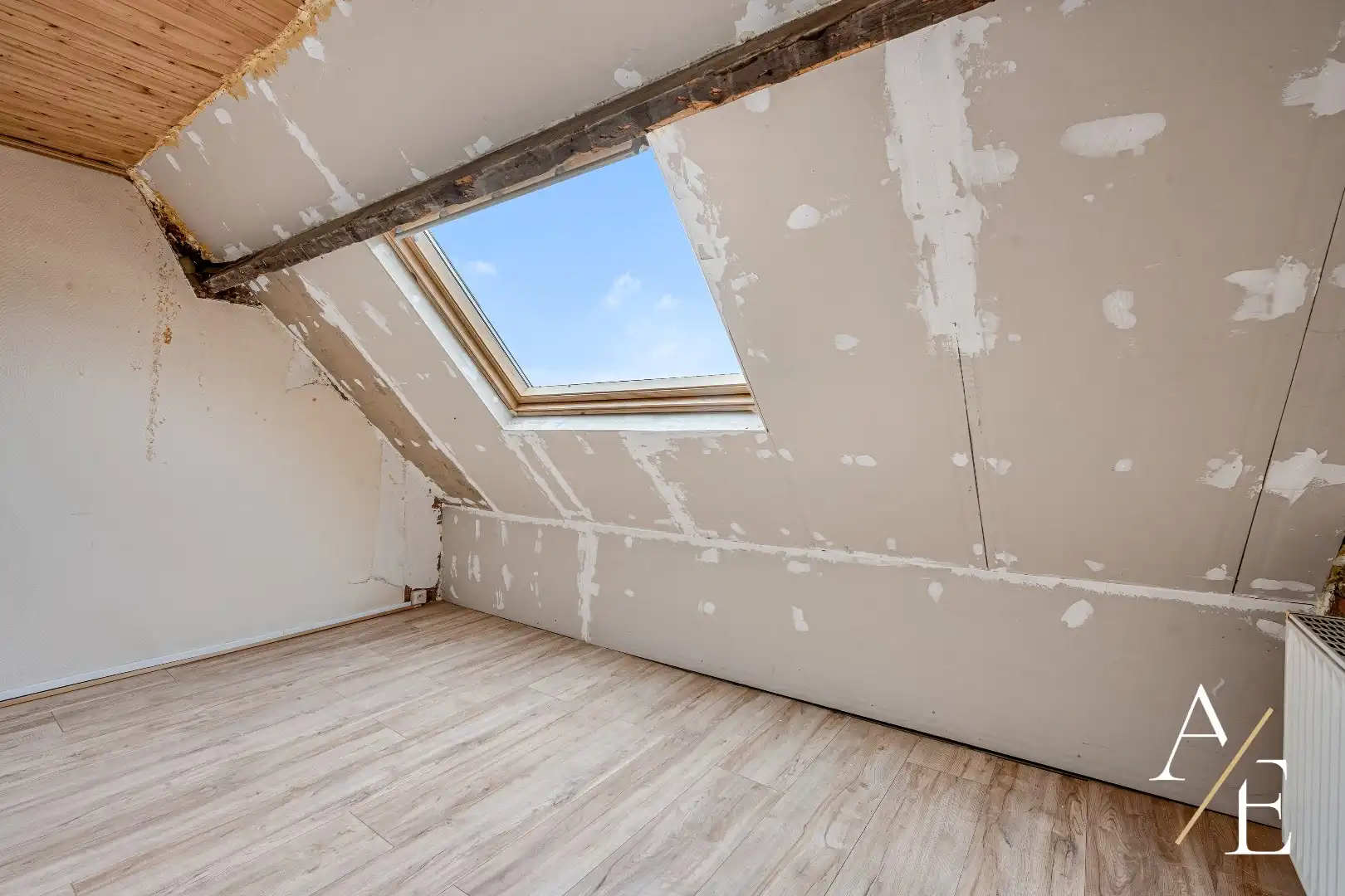 WETTEREN - Energiezuinige woning met 4-slpk/tuin/terrassen! foto 16