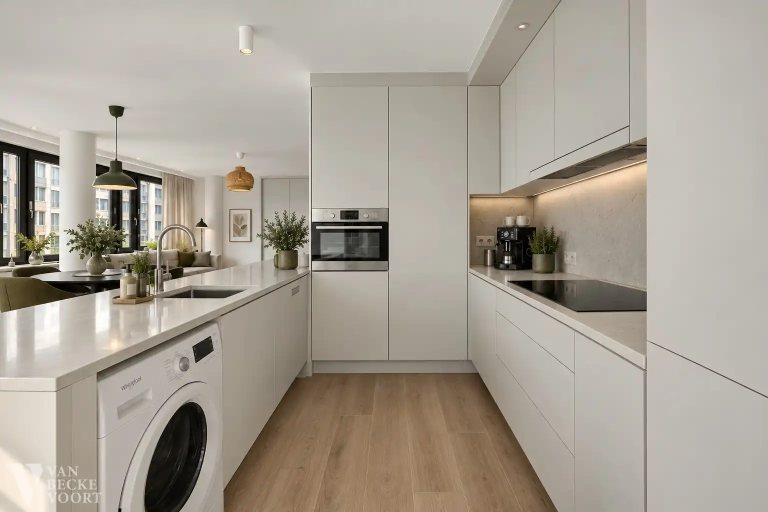 Wonen aan het park: stijlvol gerenoveerd appartement met uitzonderlijk uitzicht foto 3