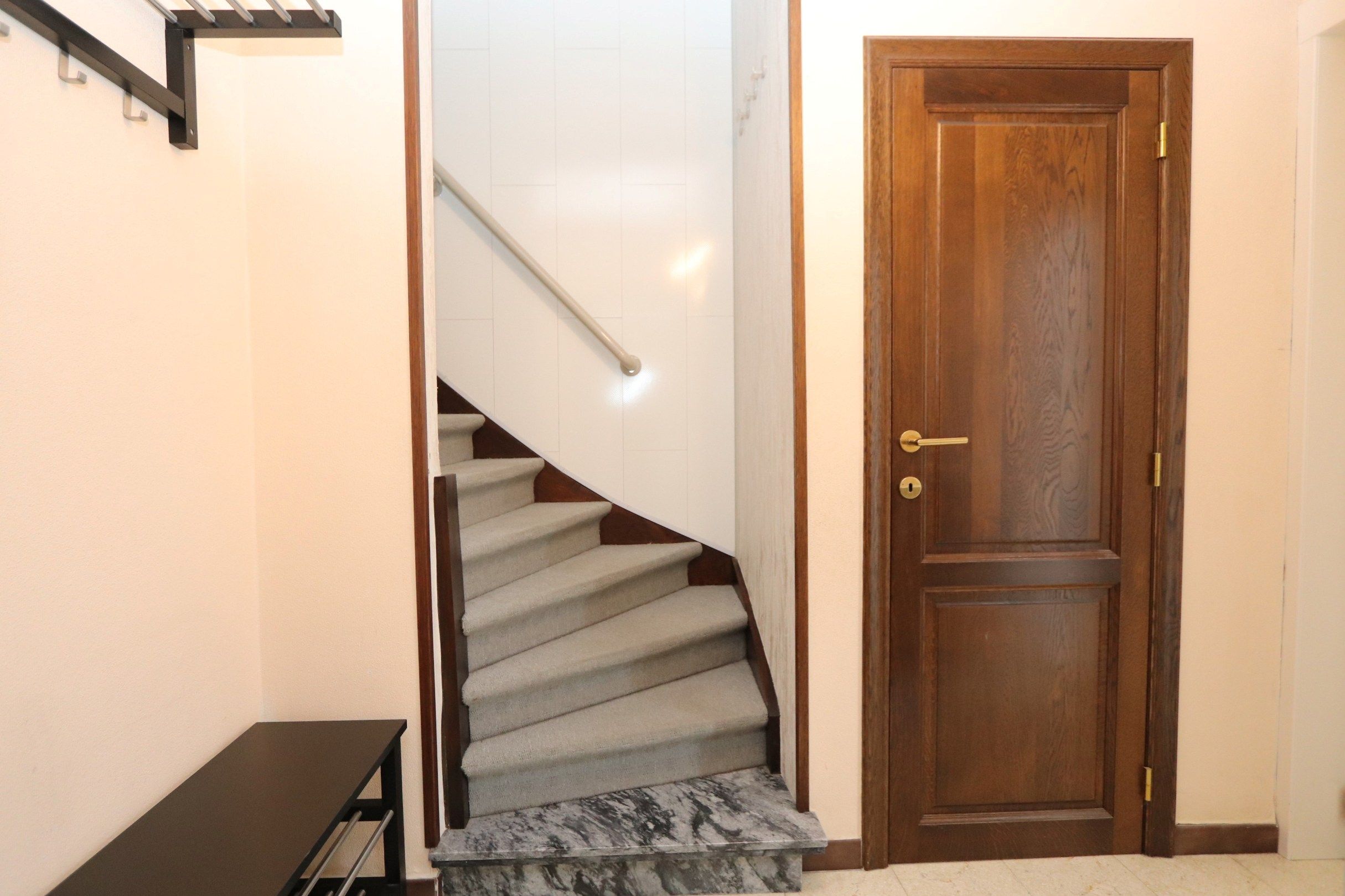 GEZINSWONING MET 4 SLAAPKAMERS EN GARAGE foto 7