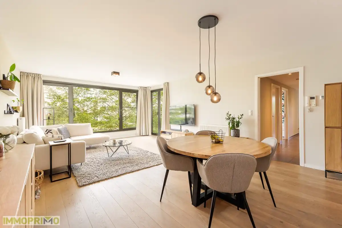 Instapklaar 3 slaapkamer appartement met ruim terras in autoluwe buurt foto 7