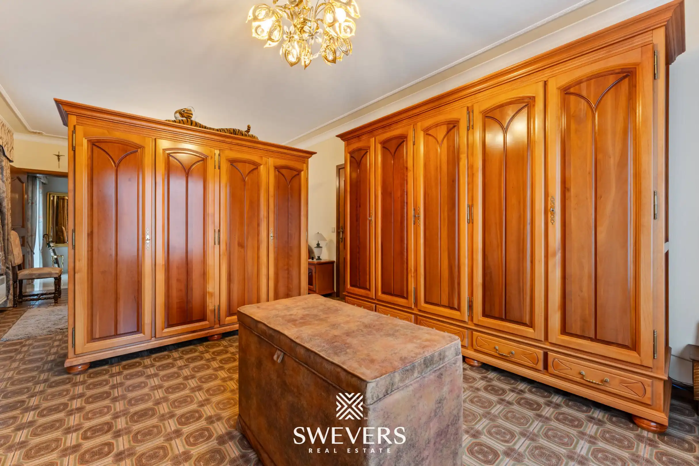 Royale kangoeroewoning met zwembad en dubbele garage foto 13