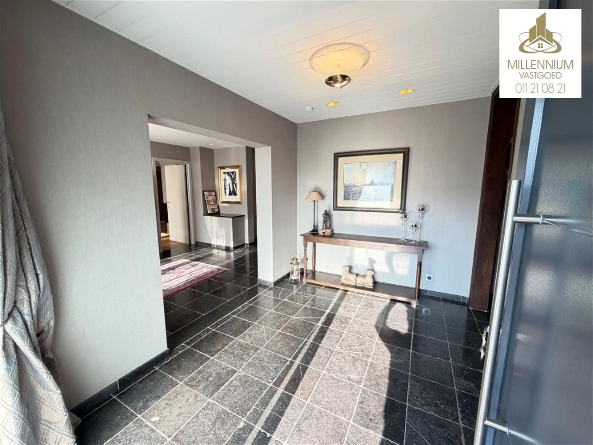 Royale villa met 4 slpk Diepenbeek foto 4