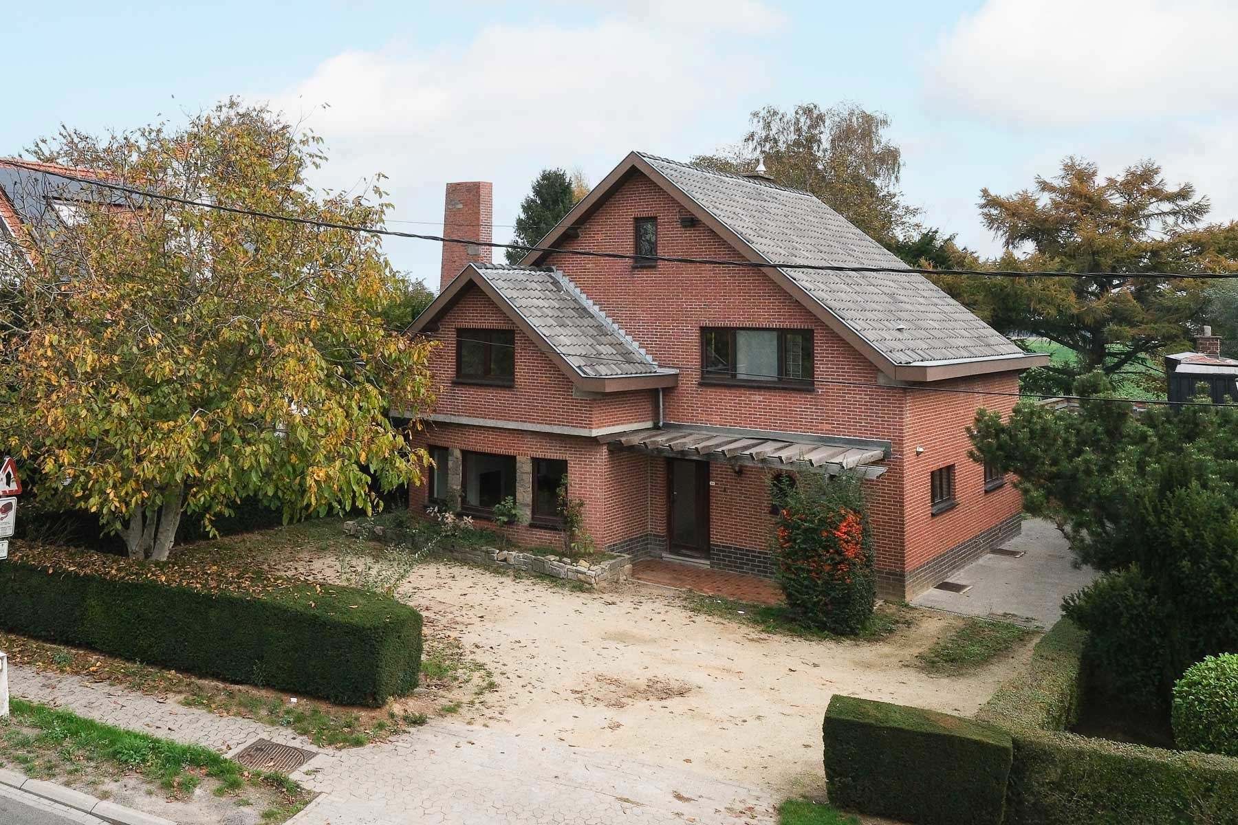 Hoofdfoto van de publicatie: Villa te koop