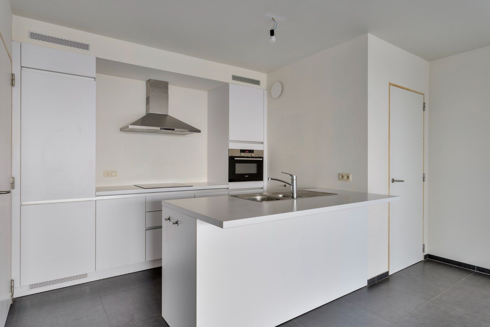 Éénslaapkamer appartement, terras (31m²) en zicht op de Dokken foto 5