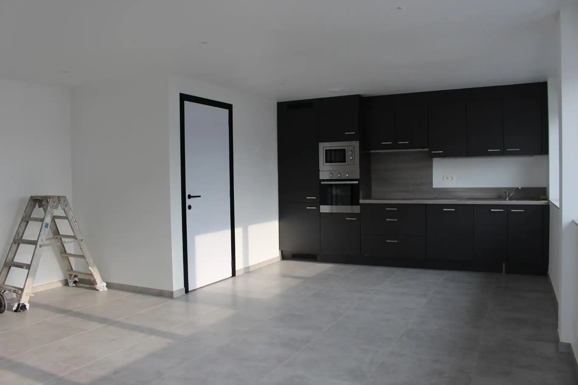 Kantoorruimte op de eerste verdieping. foto 3