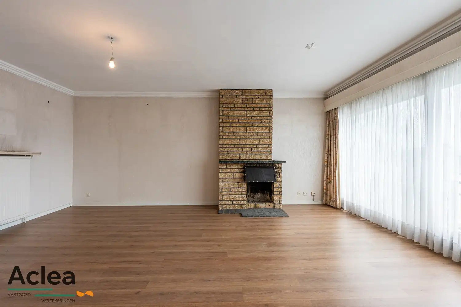 Ruim opgefrist appartement in centrum Eeklo foto 6