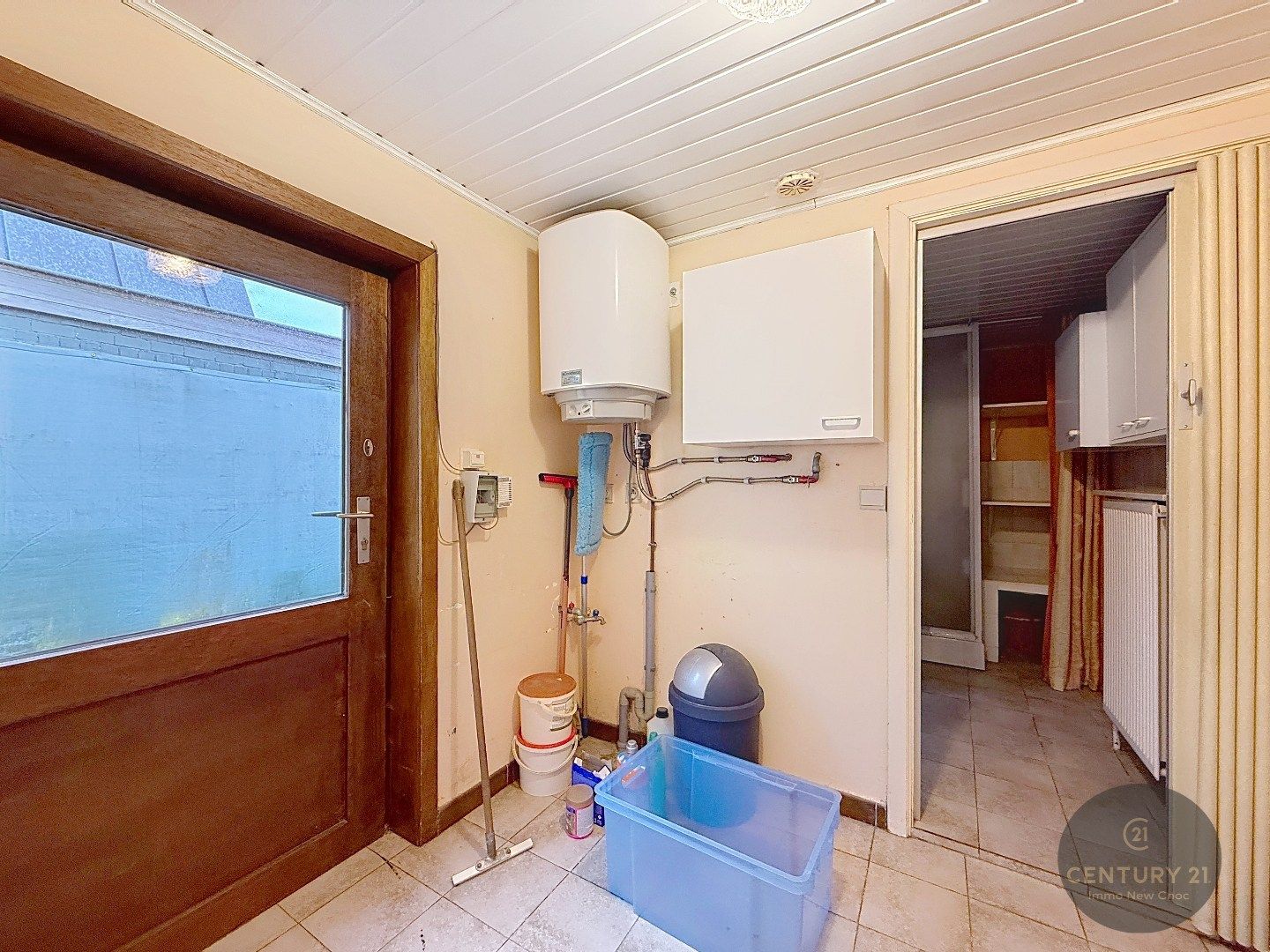 Op te frissen woning met ruime garage, tuin en oprit – Dudzele  foto 8