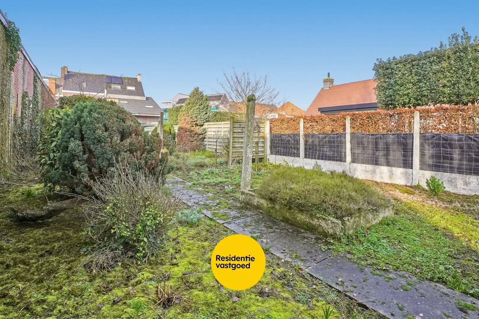 Renovatiewoning met 5 slaapkamers en zonnige tuin in het centrum van Woumen (Diksmuide) foto 2