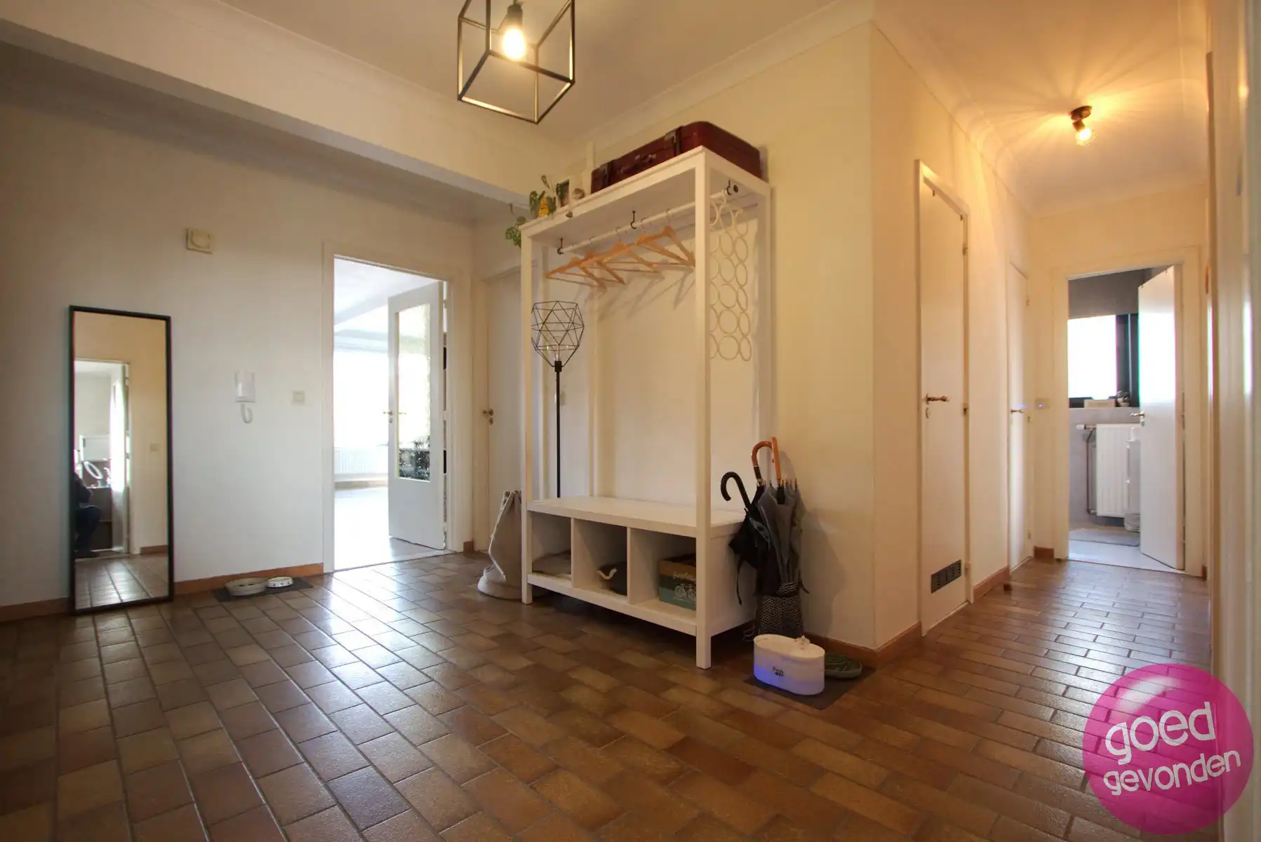 APP. 3 SLK - 2 TERRASSEN - GARAGE - KELDER - LIFT - CENTRAAL foto 2