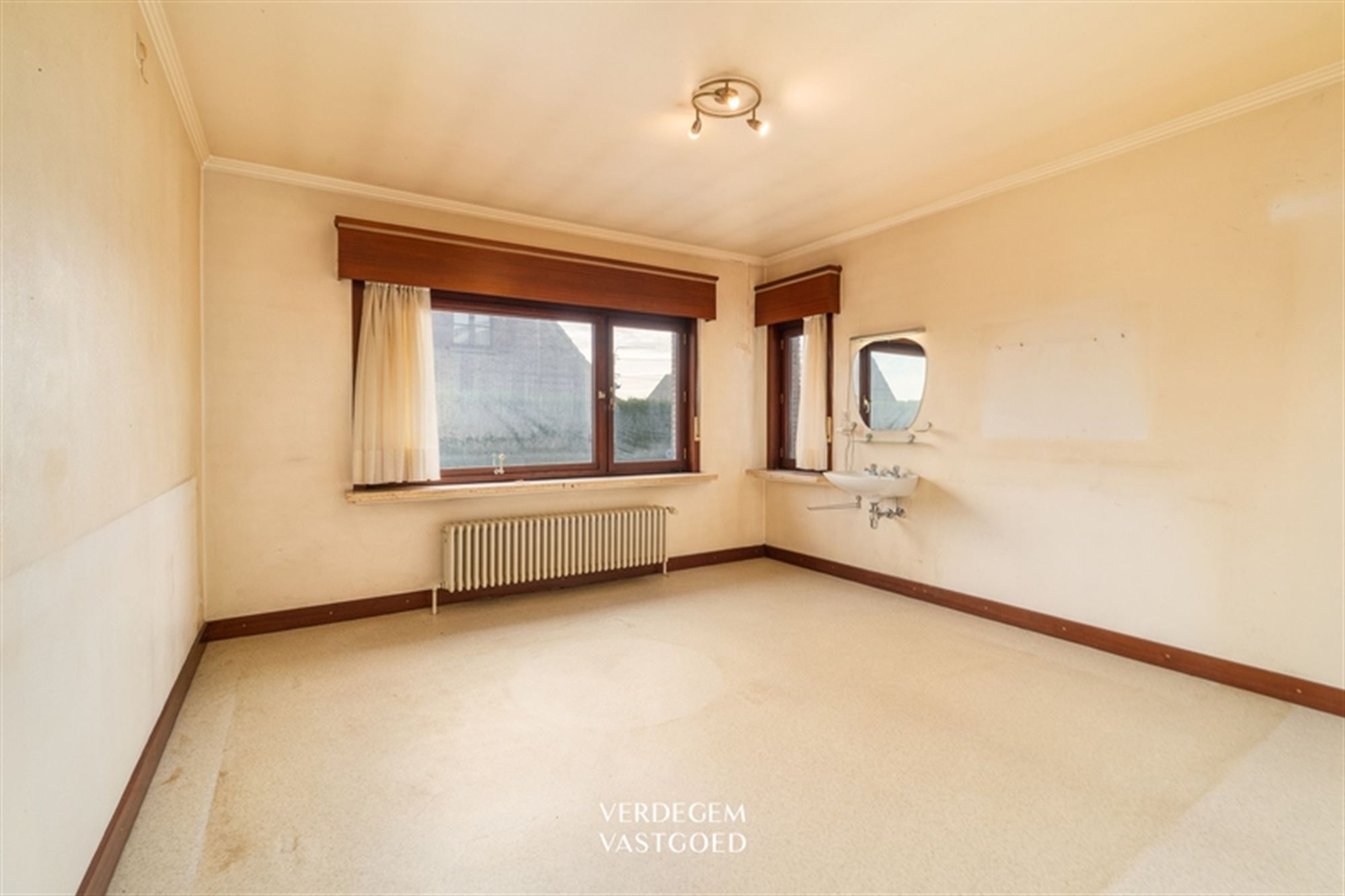 xl villa met magazijn van ca. 300m² op perceel van 2.438m² foto 15