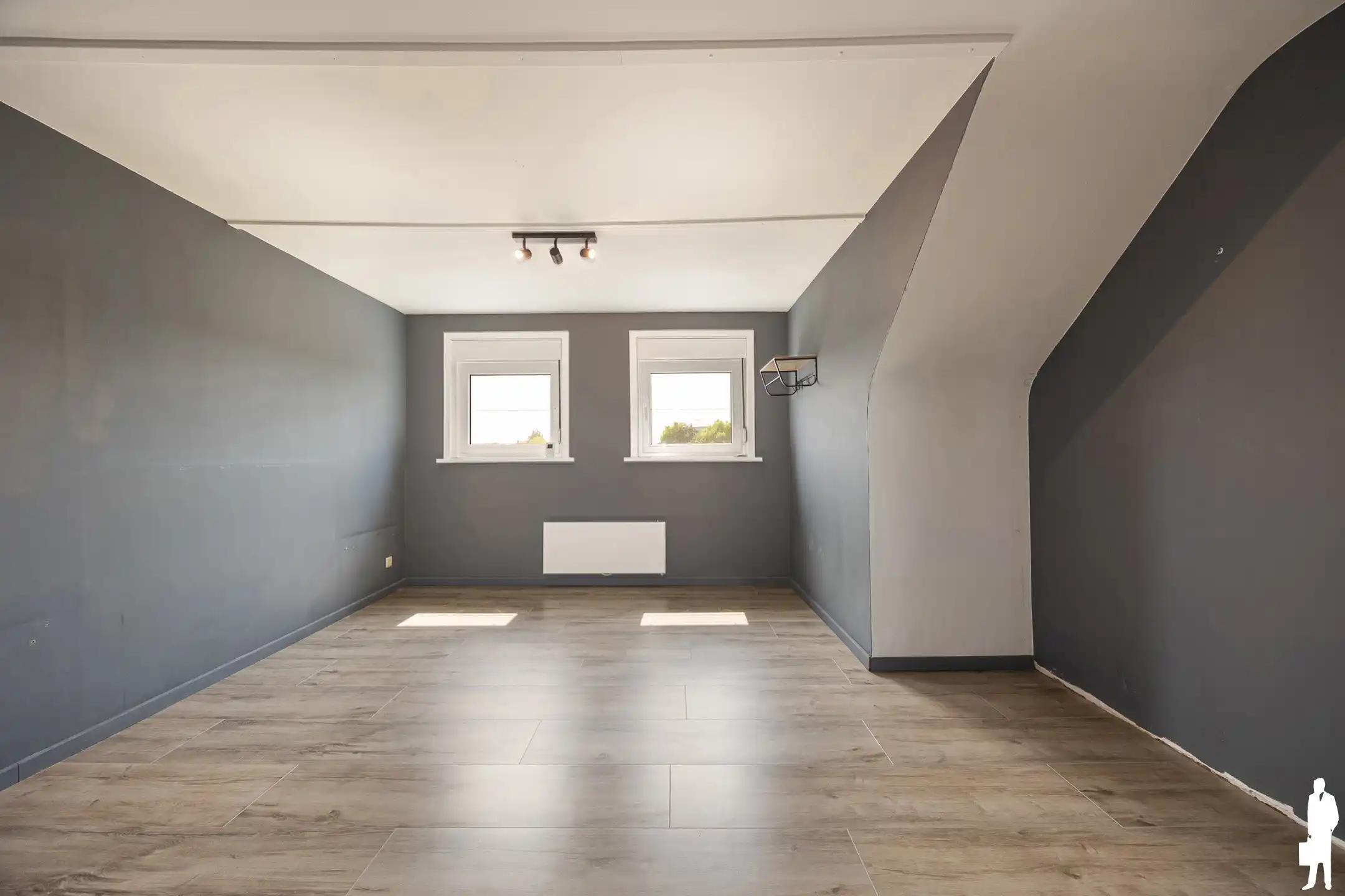Instapklaar duplexappartement  op topligging in Sint-Niklaas foto 8