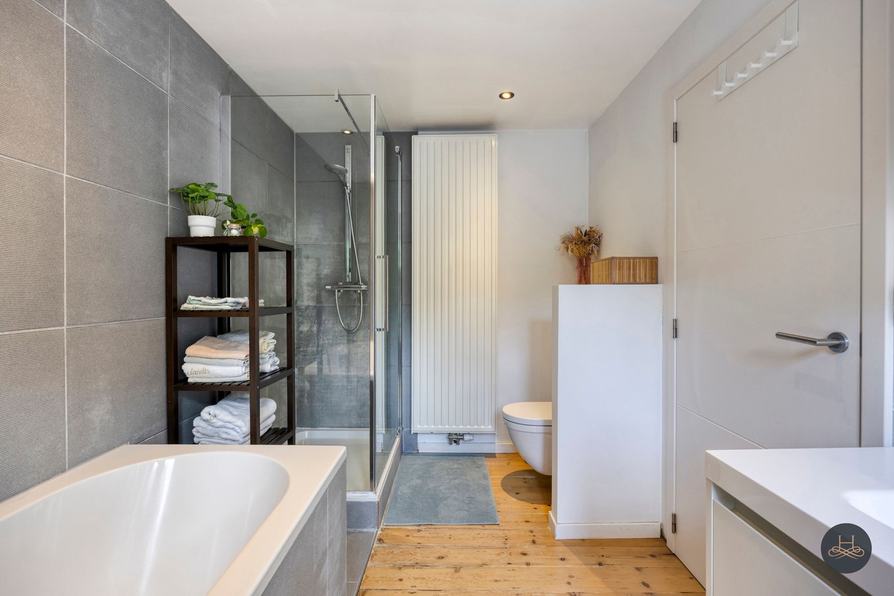 Charmante halfopen woning met karakter en grote tuin  foto 32