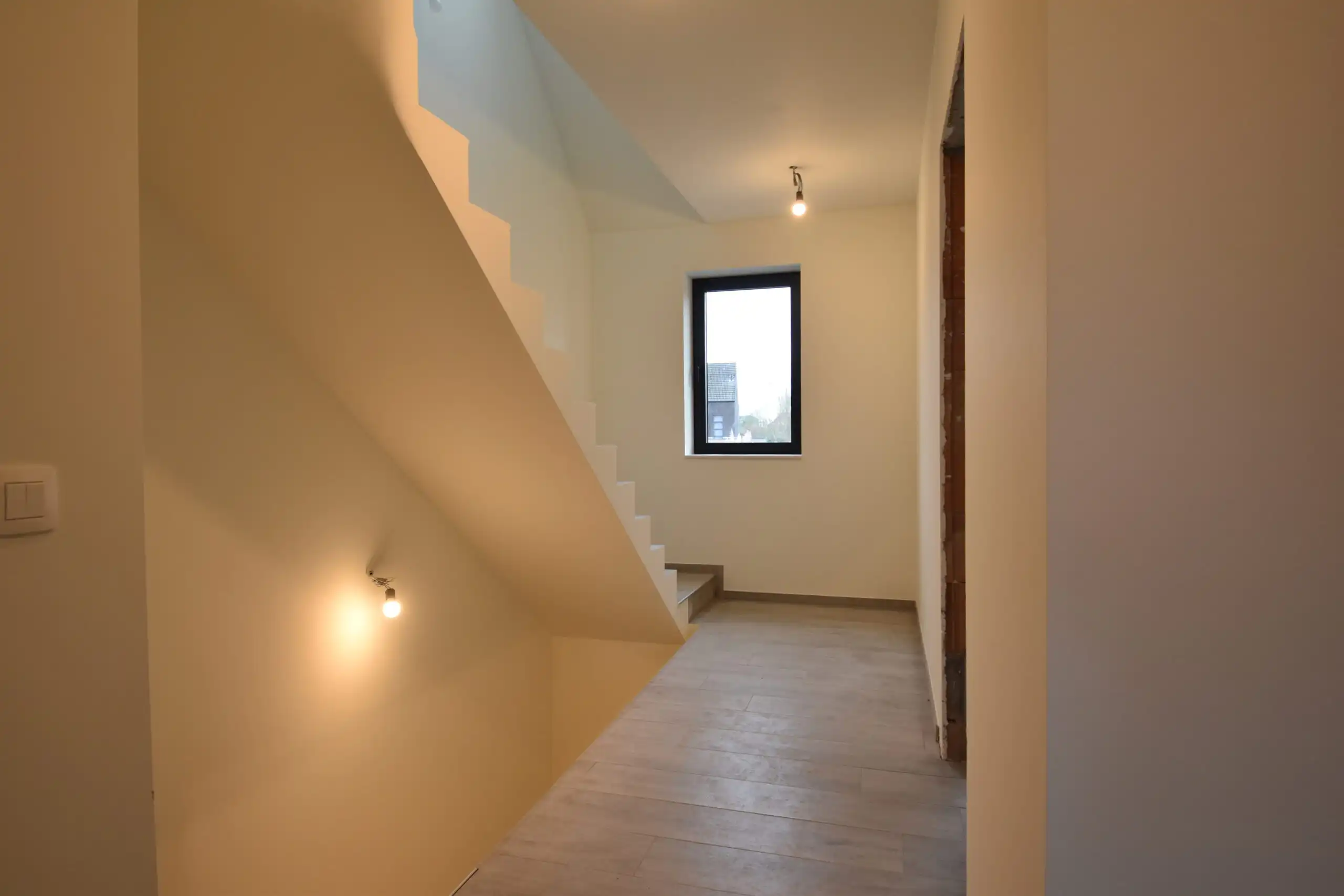 Nieuwbouwwoning te huur – energiezuinig en vlot bereikbaar foto 8