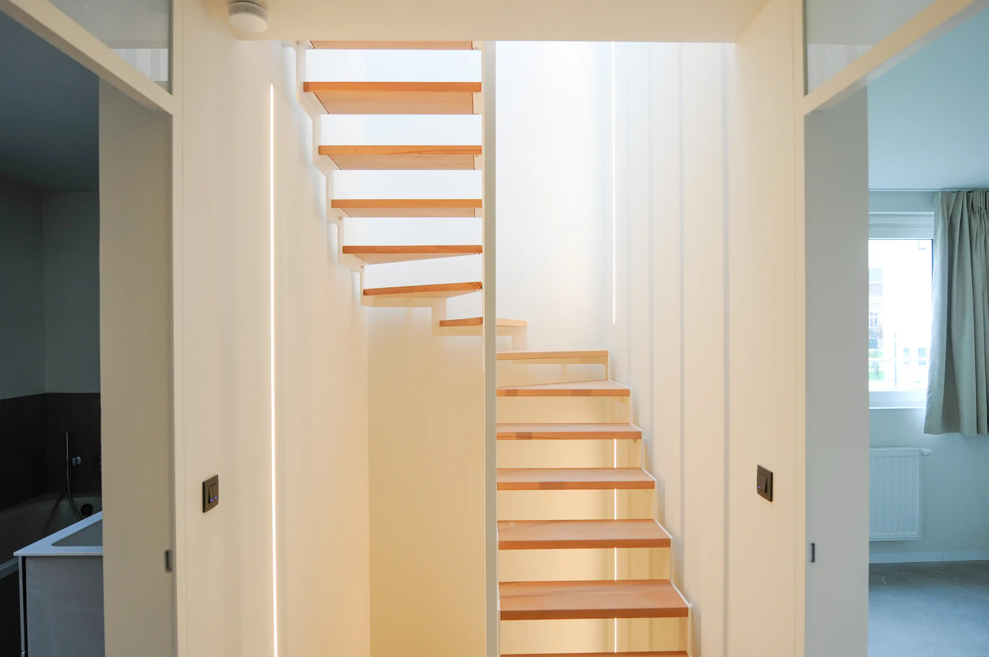 Ruime woning met groot terras foto 7