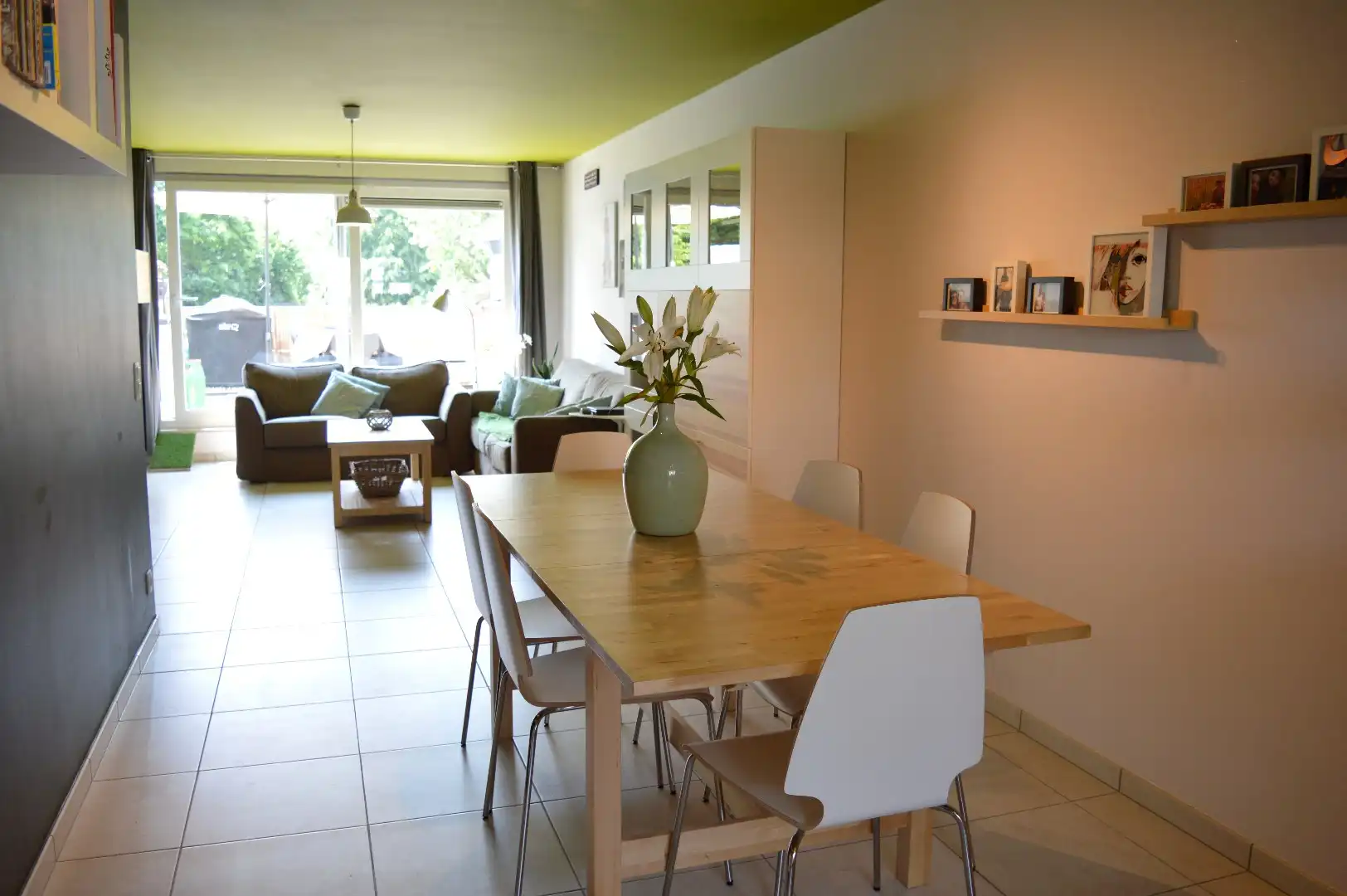 Kleinschalig appartementsgebouw met 3 wooneenheden te koop in hartje Gullegem foto 8
