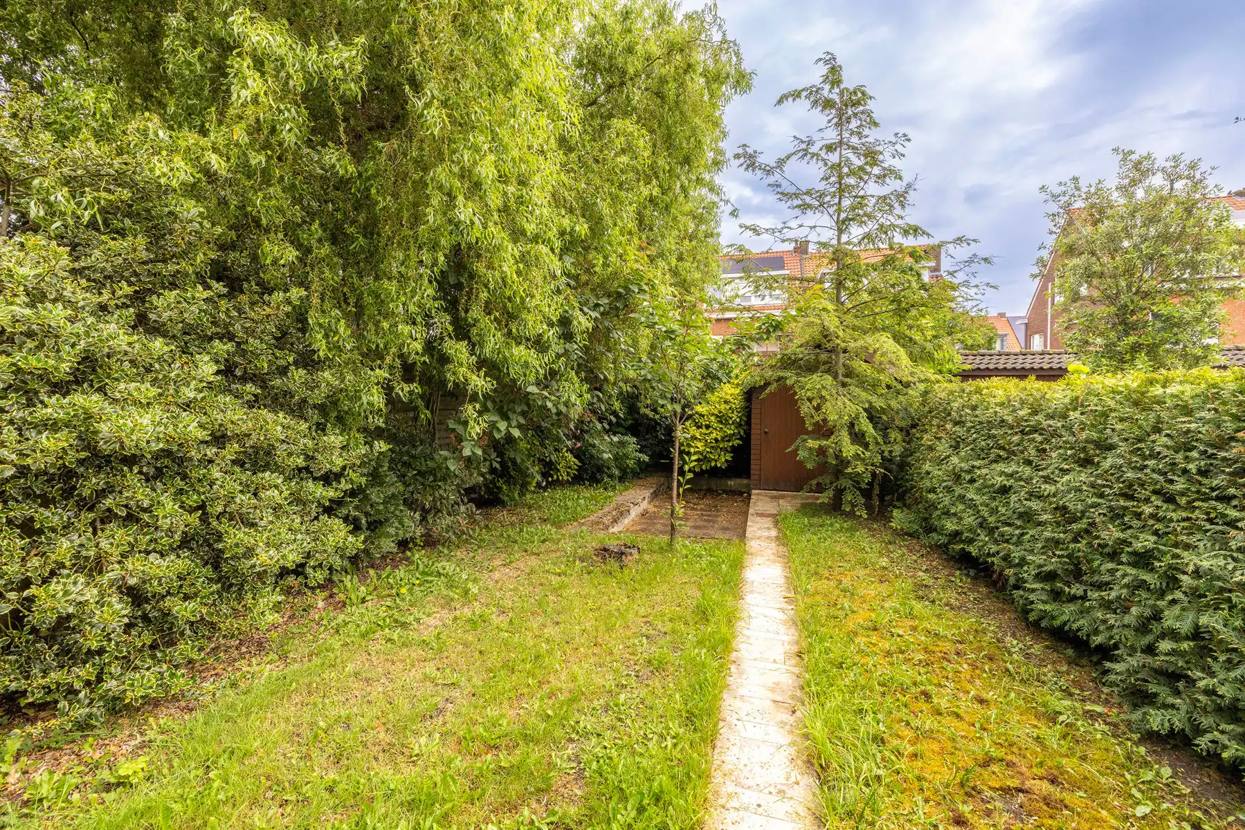 Gezinswoning met 4 ruime slaapkamers en tuin in Ekeren foto 30