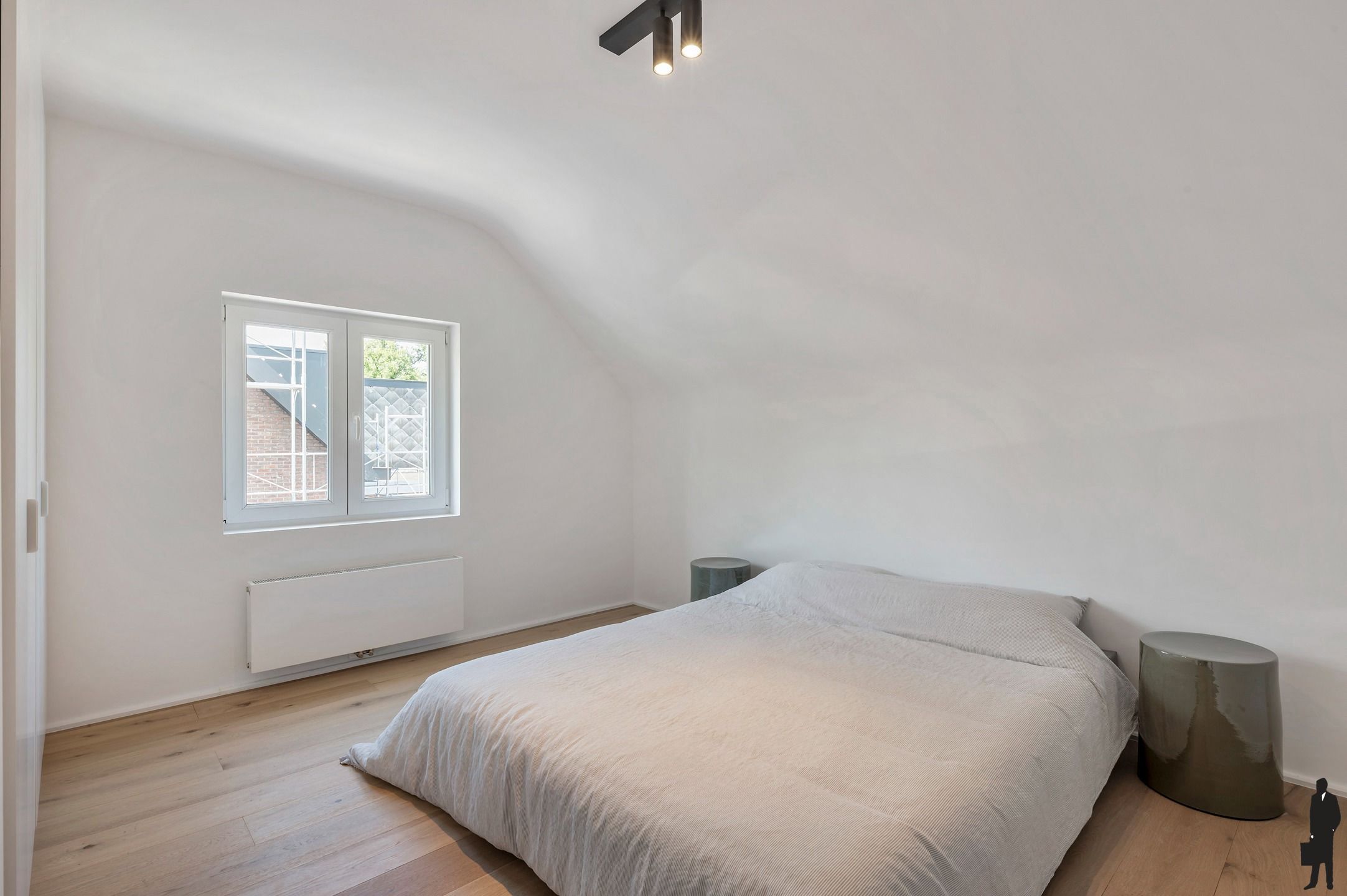 Energetisch gerenoveerd duplex appartement met ruim terras! foto 9
