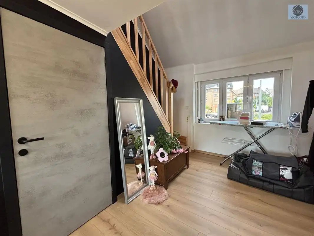 WONING MET 2 KAMERS, GARAGE EN TUIN foto 8