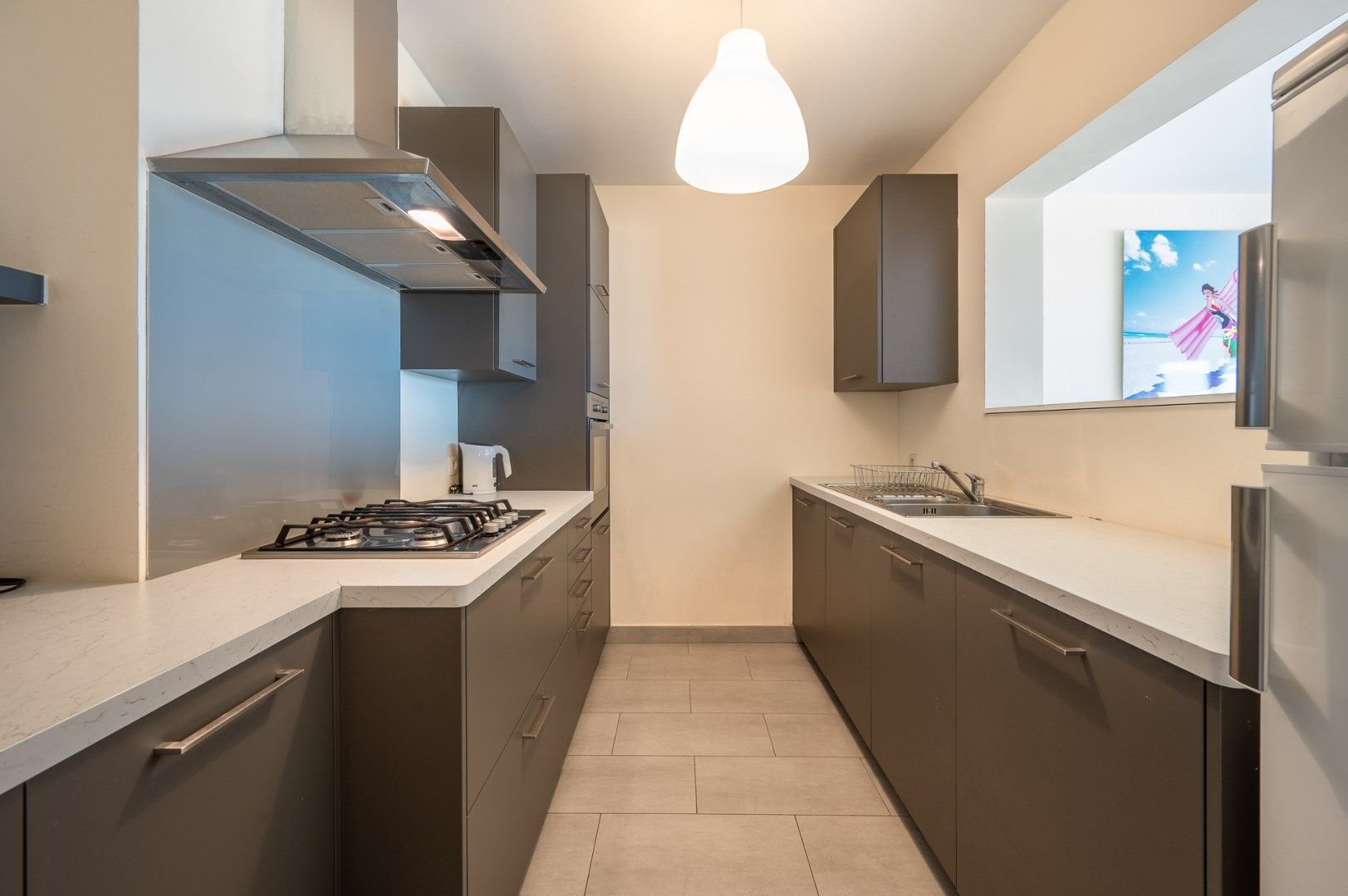 Ruim appartement met breed frontaal zeezicht te duinbergen foto 5