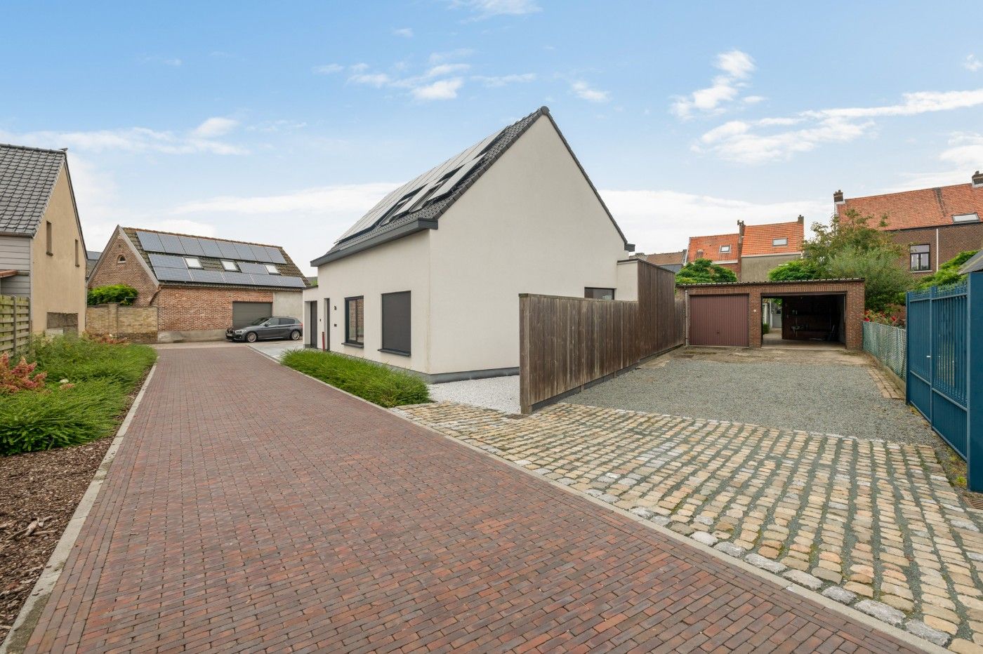 Te renoveren woning met 2 à 3 slpk., dubbele garage en tuin foto 27