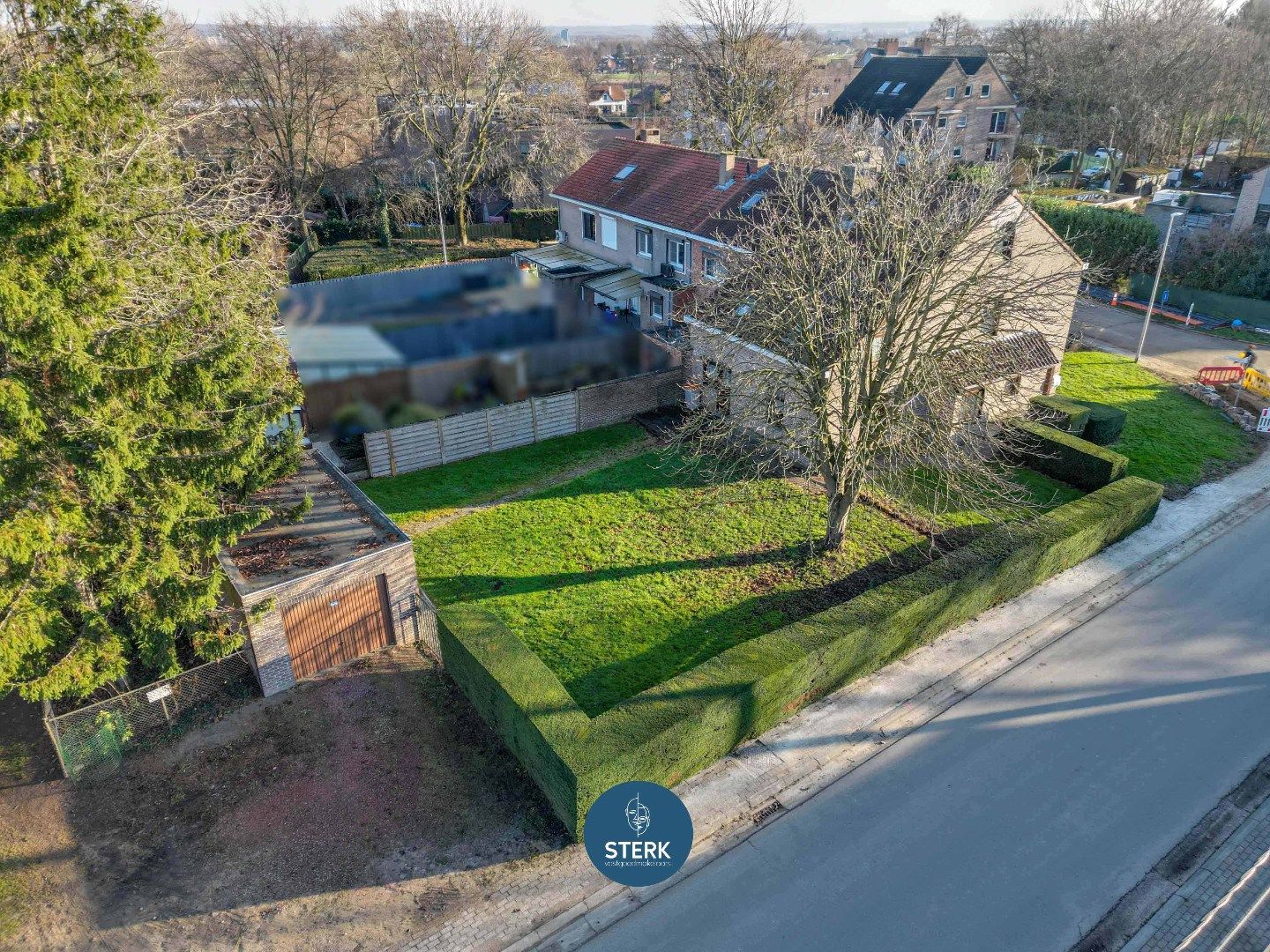 OP TE KNAPPEN GEZINSWONING MET VEEL POTENTIEEL NABIJ MAASTRICHT !  foto 20