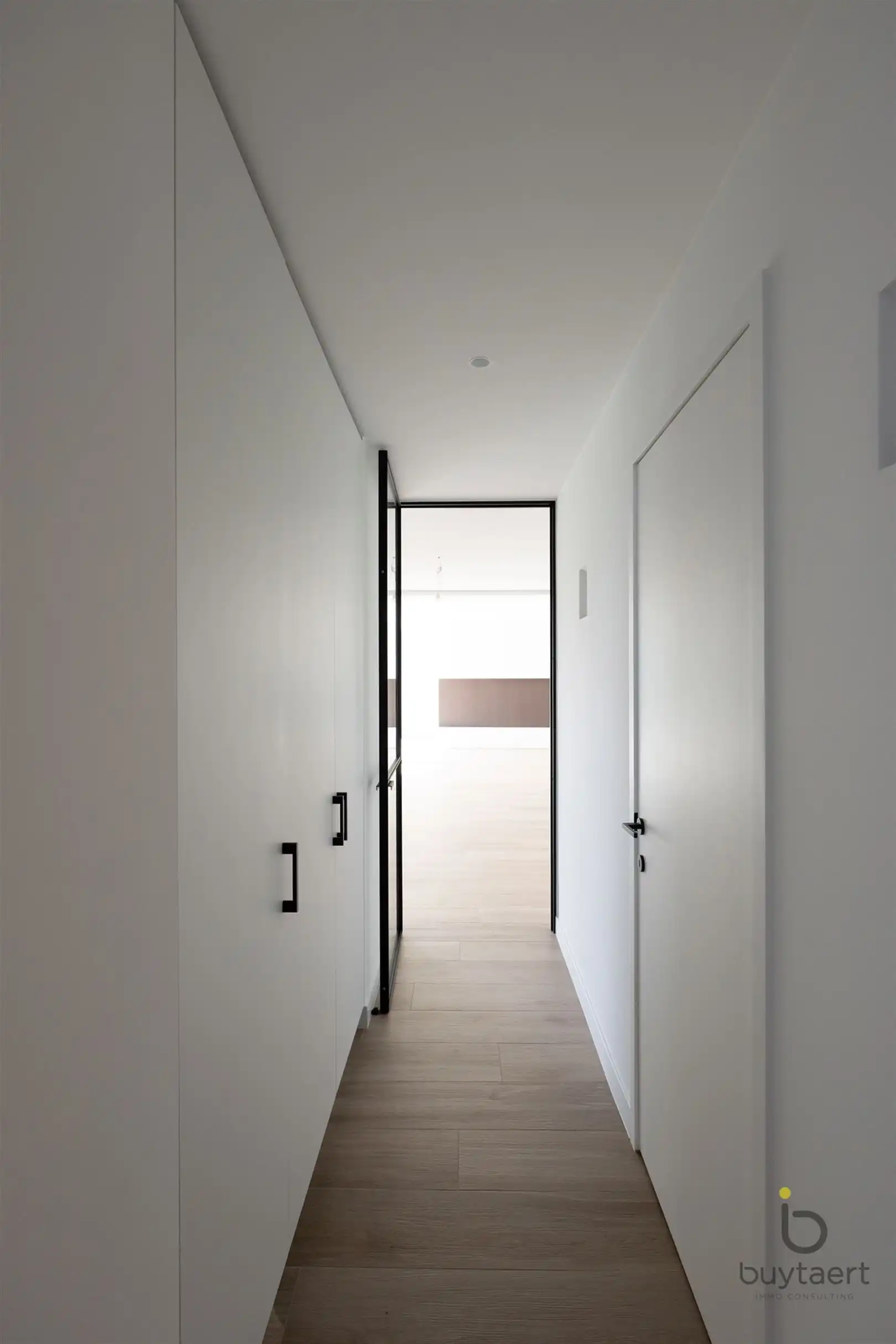 Luxueus nieuwbouwappartement met 2 slaapkamers en ruim terras in hartje Schilde  foto 31
