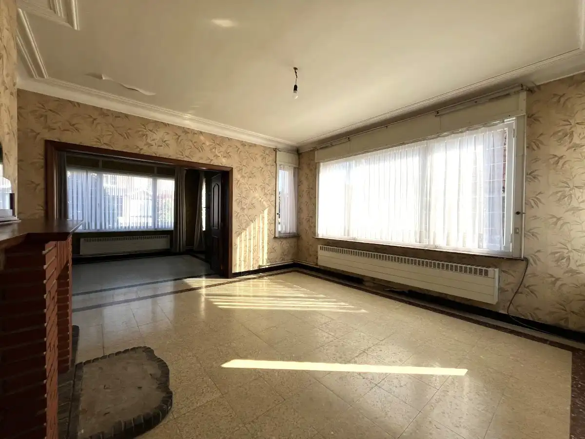Moorslede – Halfopen woning met veel potentieel foto 7
