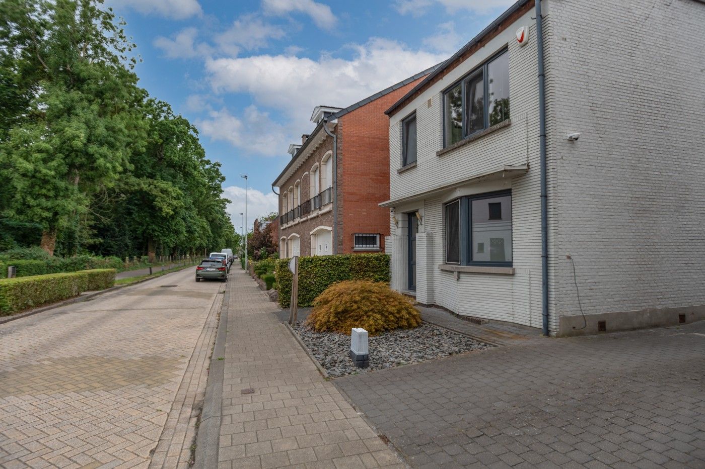 Vrijstaande woning met 3 slpk., brede oprit en tuin foto 28