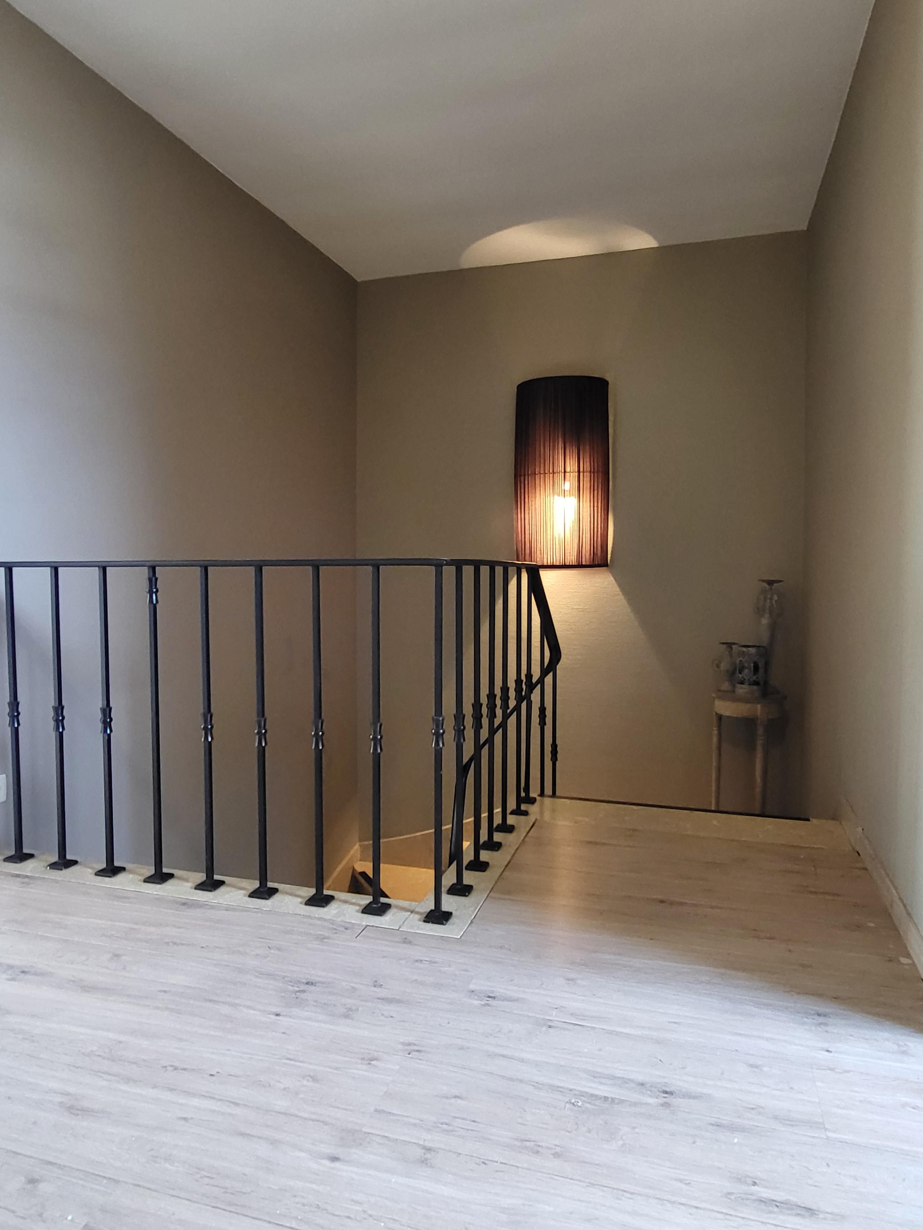 Zeer ruim duplex appartement van 151m2 met vier slaapkamers, groot terras van 41m² en terrasje aan de straatkant!  foto 27