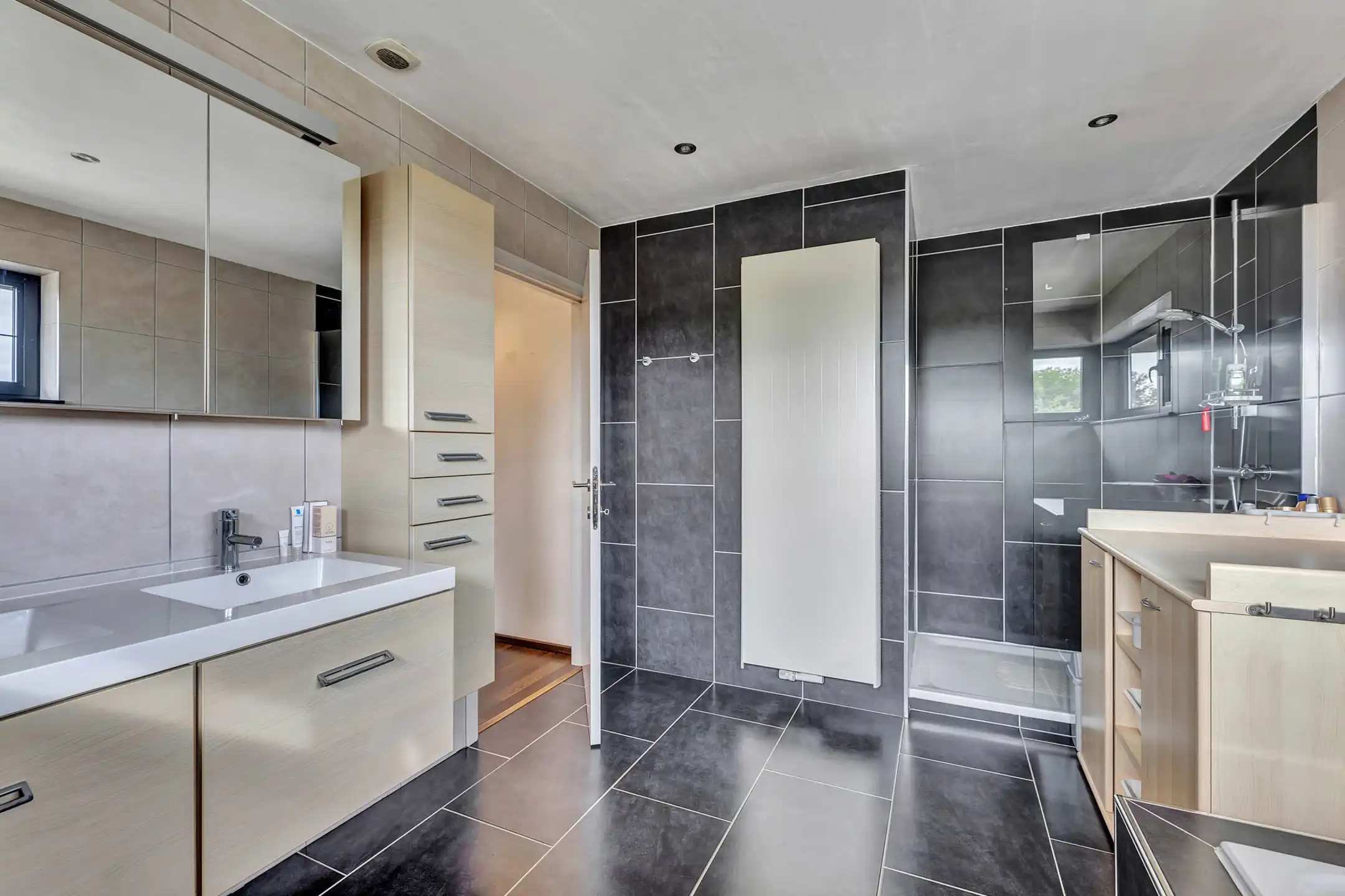 Landelijk gelegen villa met 4 slaapkamers te Pajottegem foto 13