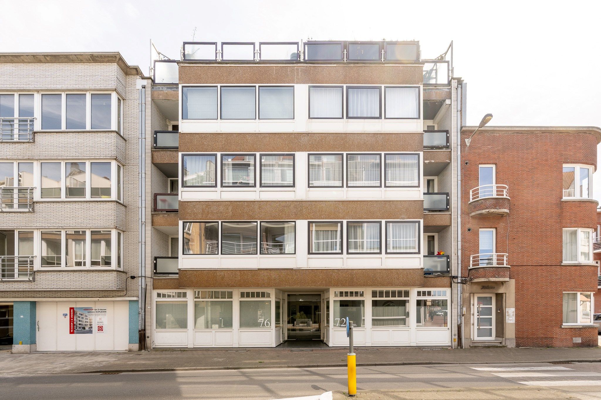 Extra ruim appartement in de Zoutelaan te Knokke foto {{pictureIndex}}