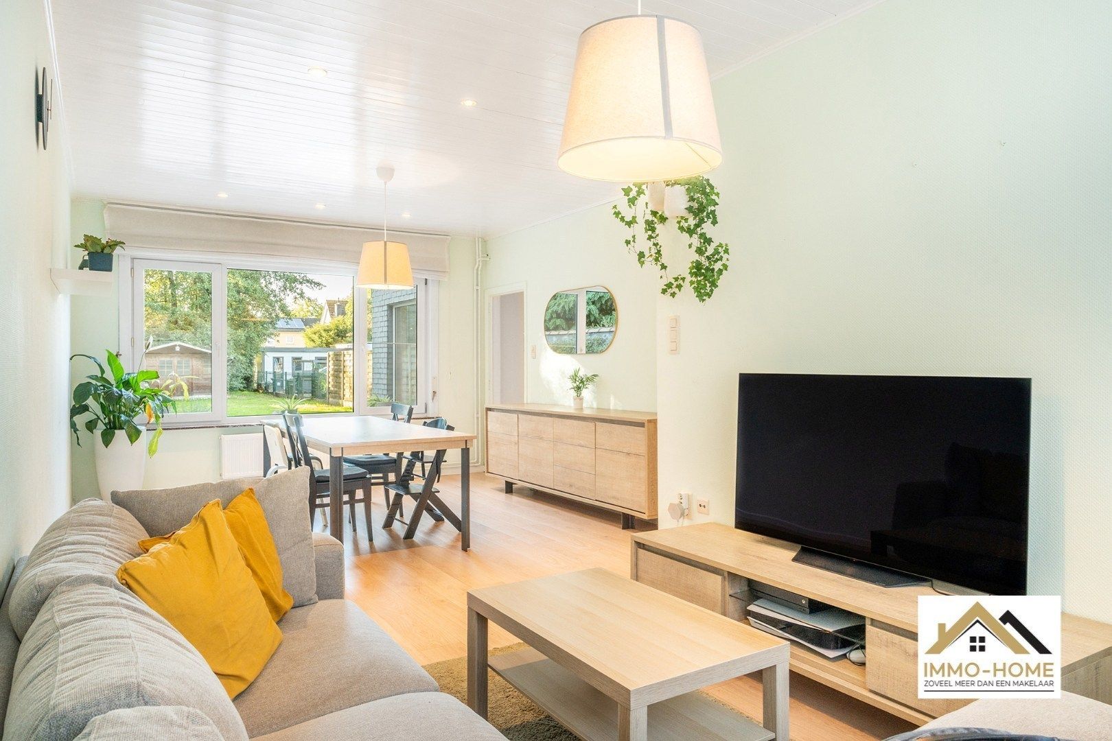 CHARMANTE WONING IN RUSTIGE, GROENE OMGEVING TE ZELZATE foto 4