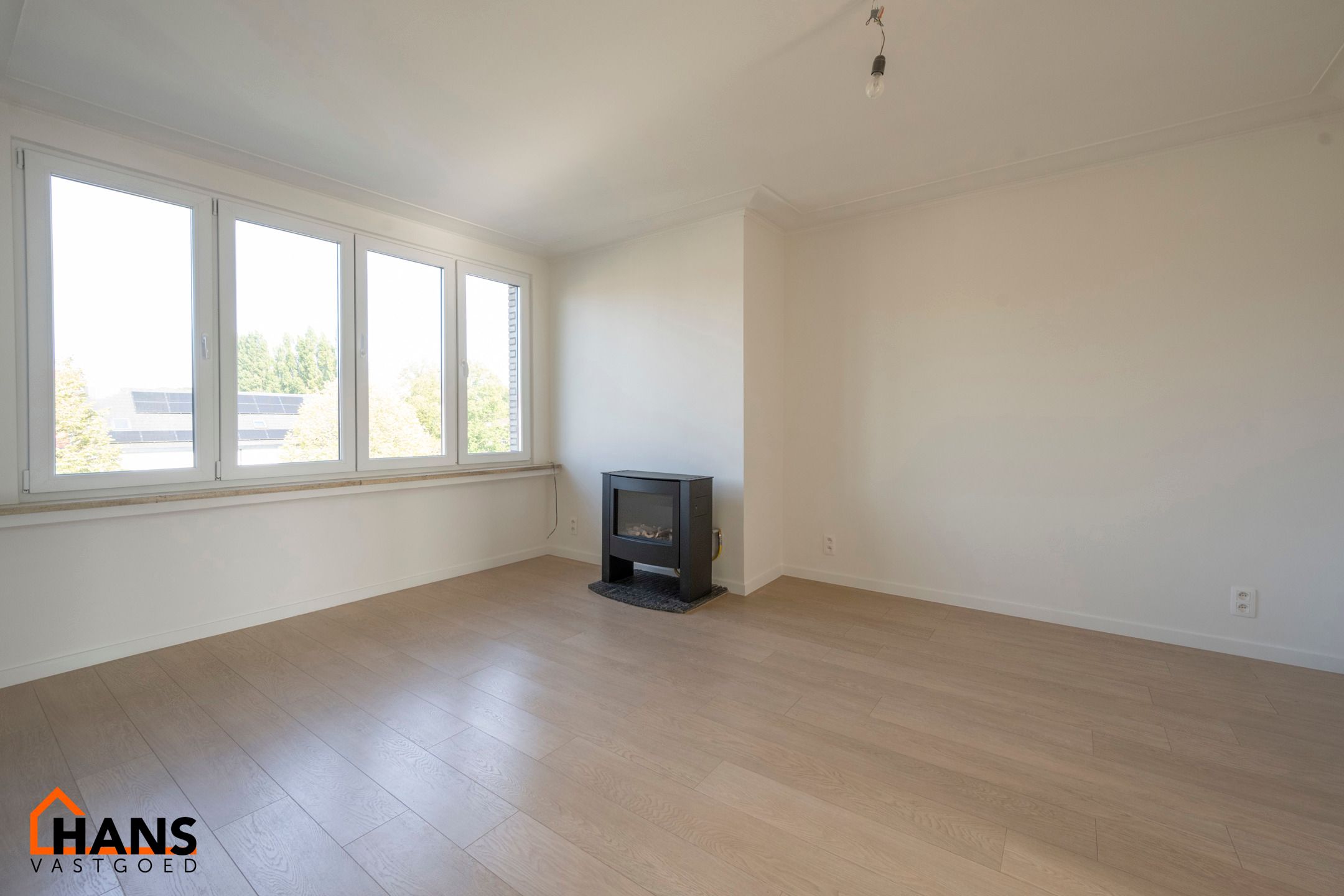  Knus, gerenoveerd 1slaapkamerappartement. foto 2
