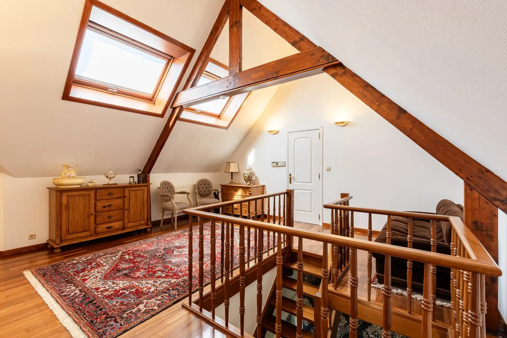 Instapklare woning met ruime veranda en zuidgerichte tuin! foto 16