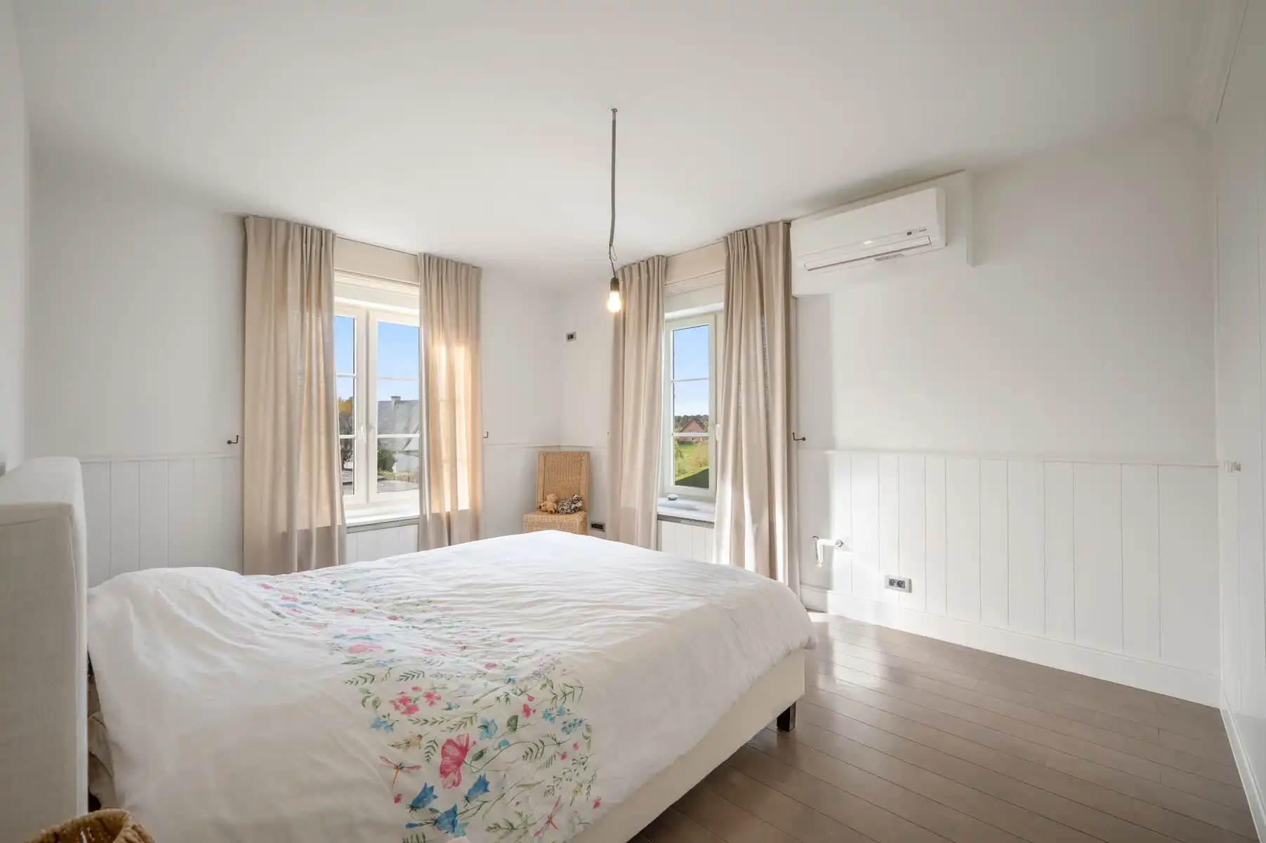 Prachtige villa in tijdloze architectuur te SCHRIEK foto 22