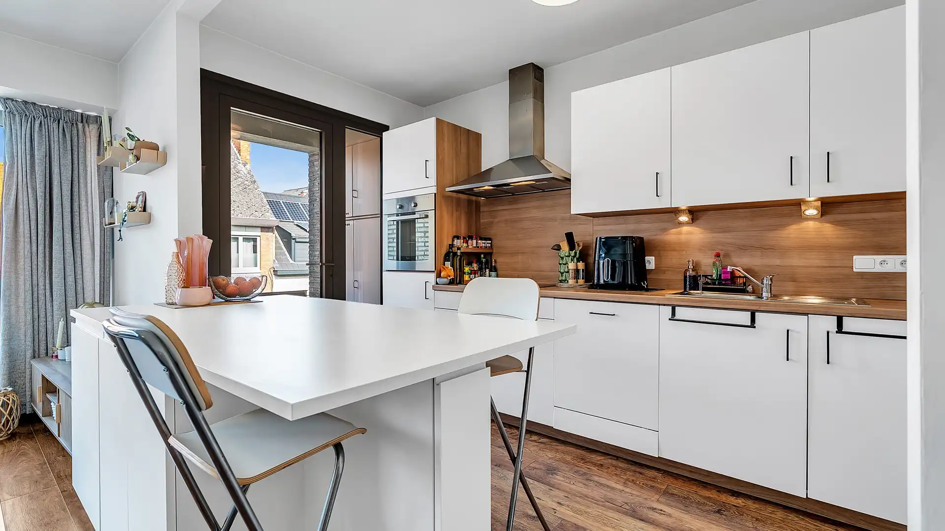 Energiezuinig appartement met 2 slaapkamers en garage in het centrum foto 10