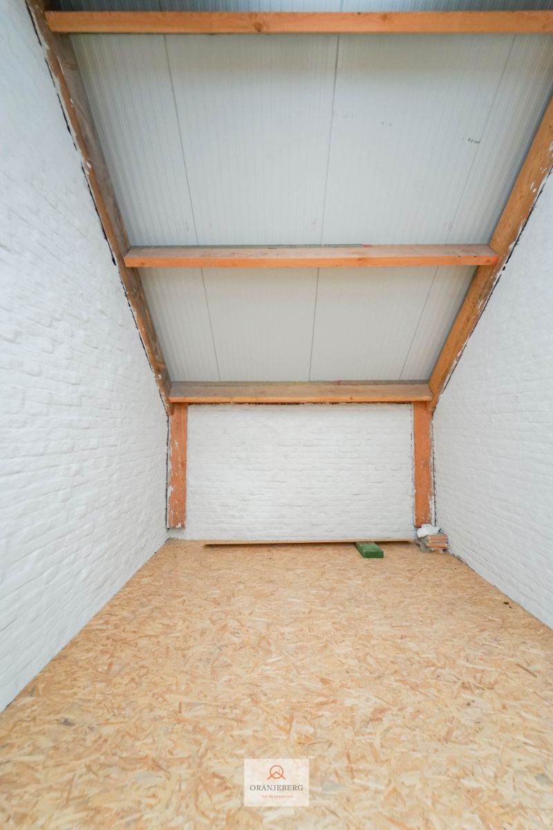 Garageboxen, Opbergboxen en Loodsen in Gent te koop foto 8