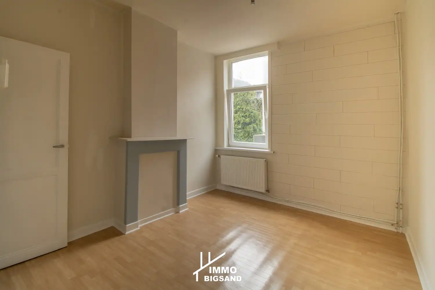 Volledig gerenoveerde woning te koop met 3 slaapkamers te Kortrijk foto 8