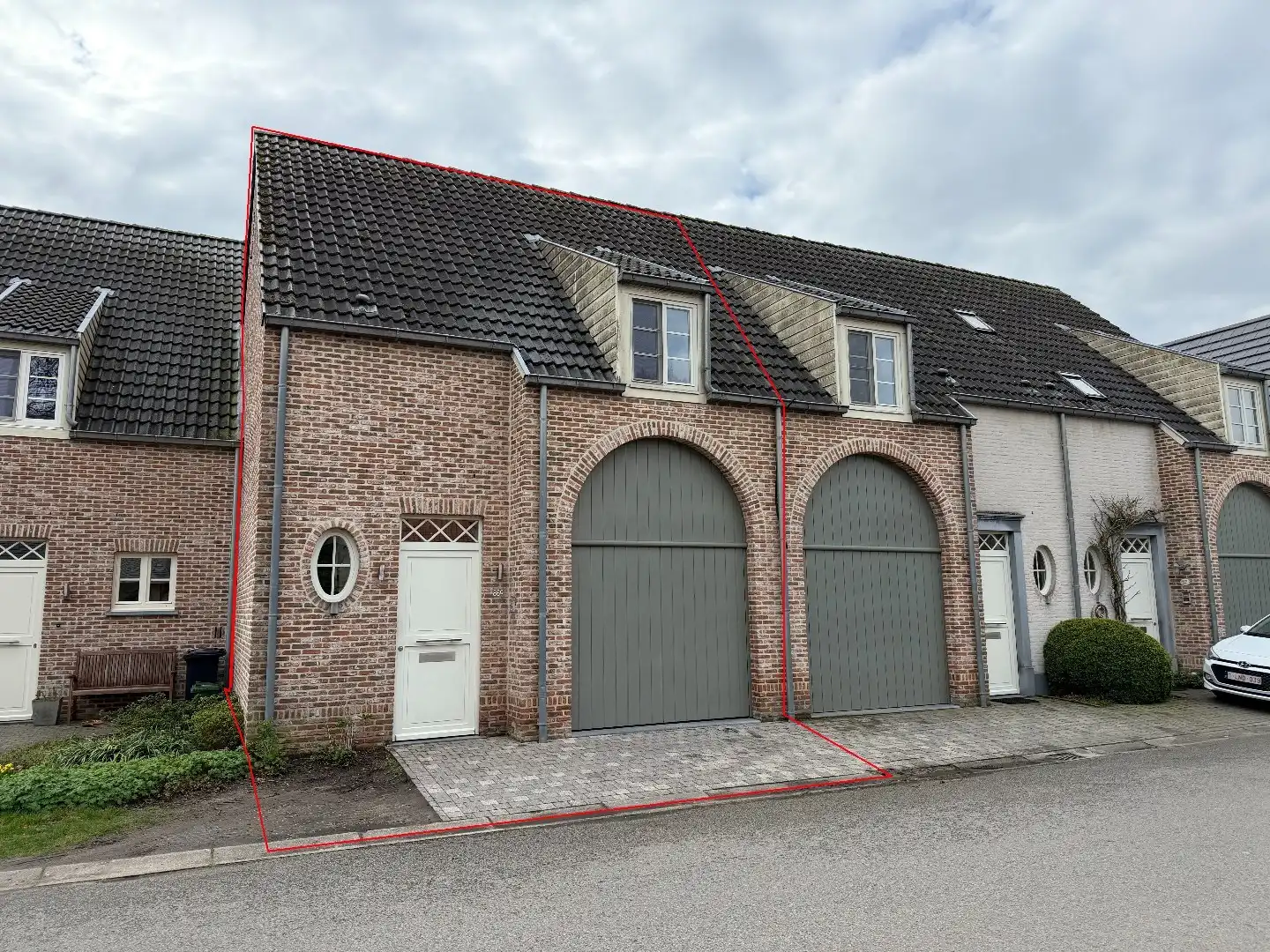 Charmante gerenoveerde rijwoning in pastoriestijl te koop in centrum Schilde foto 27