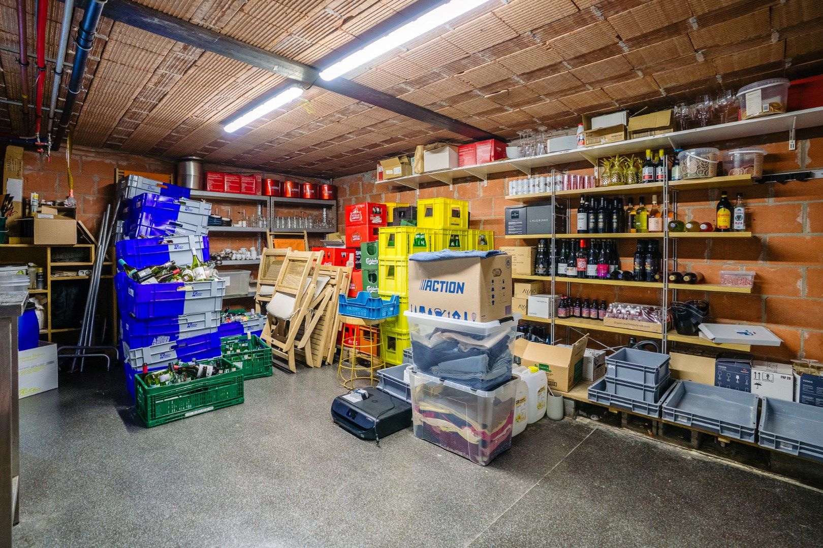 INSTAPKLAAR HANDELSPAND OP TOPLOCATIE  foto 29