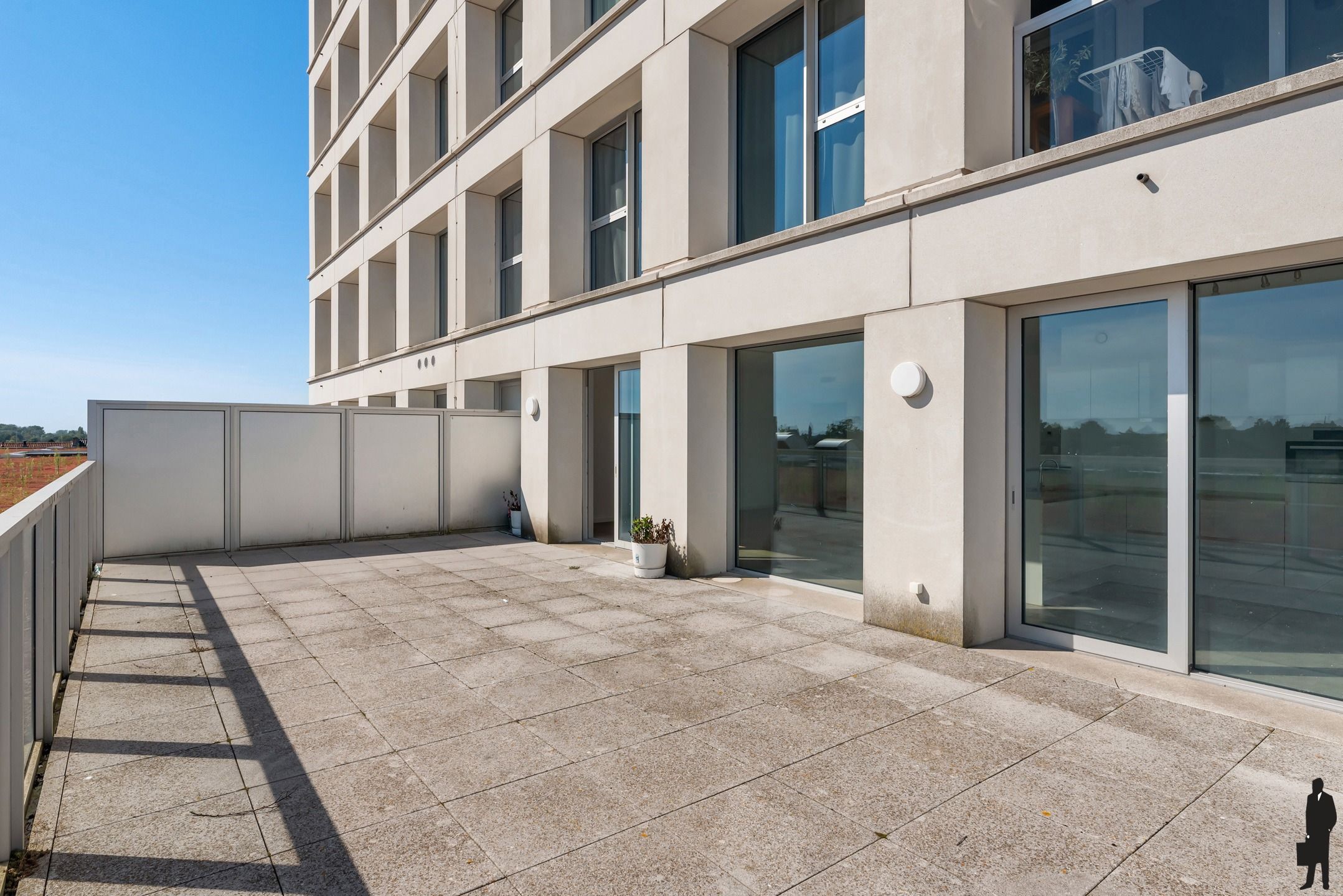 Luxe appartement met 3 slaapkamers in Turnova  foto 14