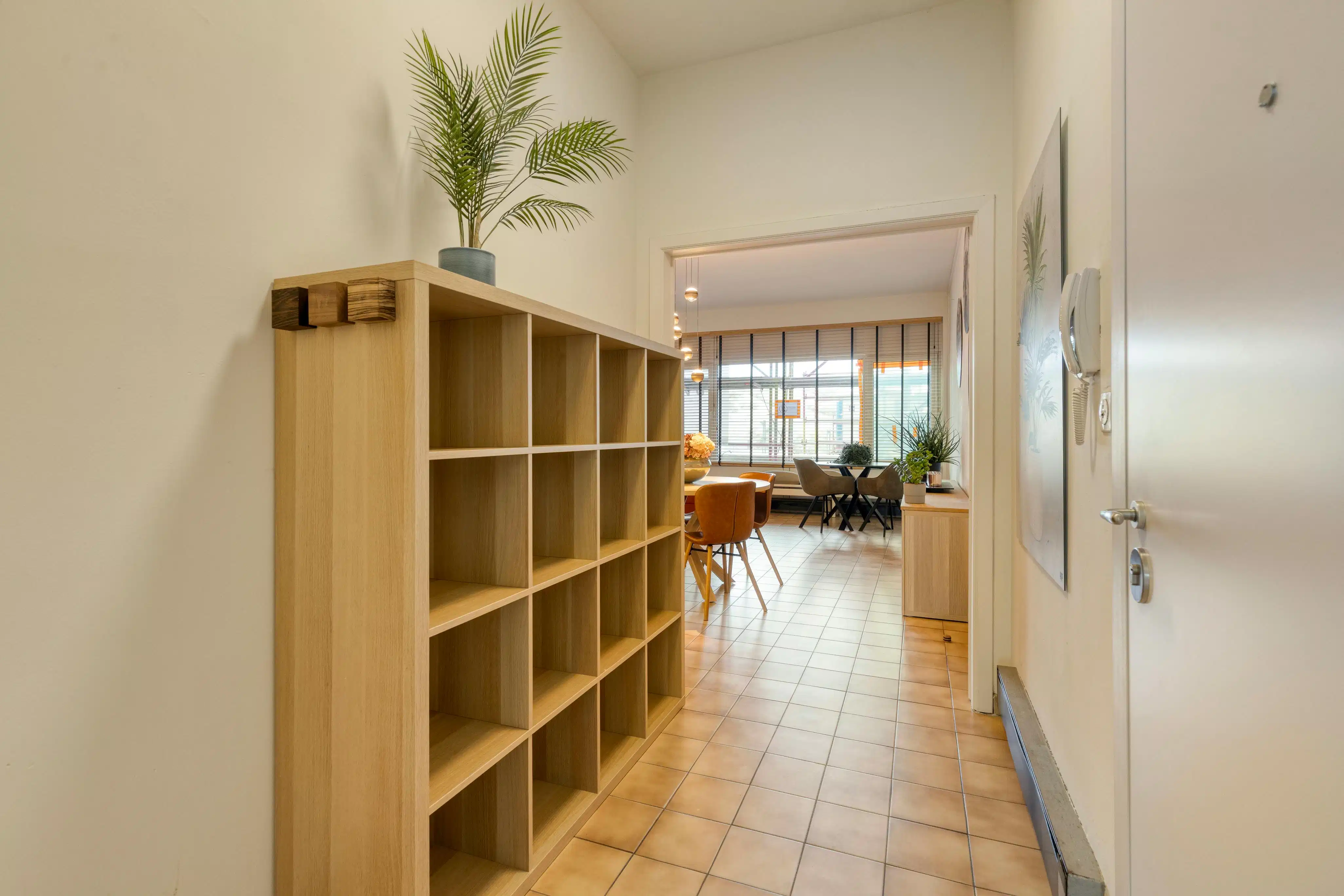 Appartement met drie slaapkamers te koop in Oostduinkerke! foto 4