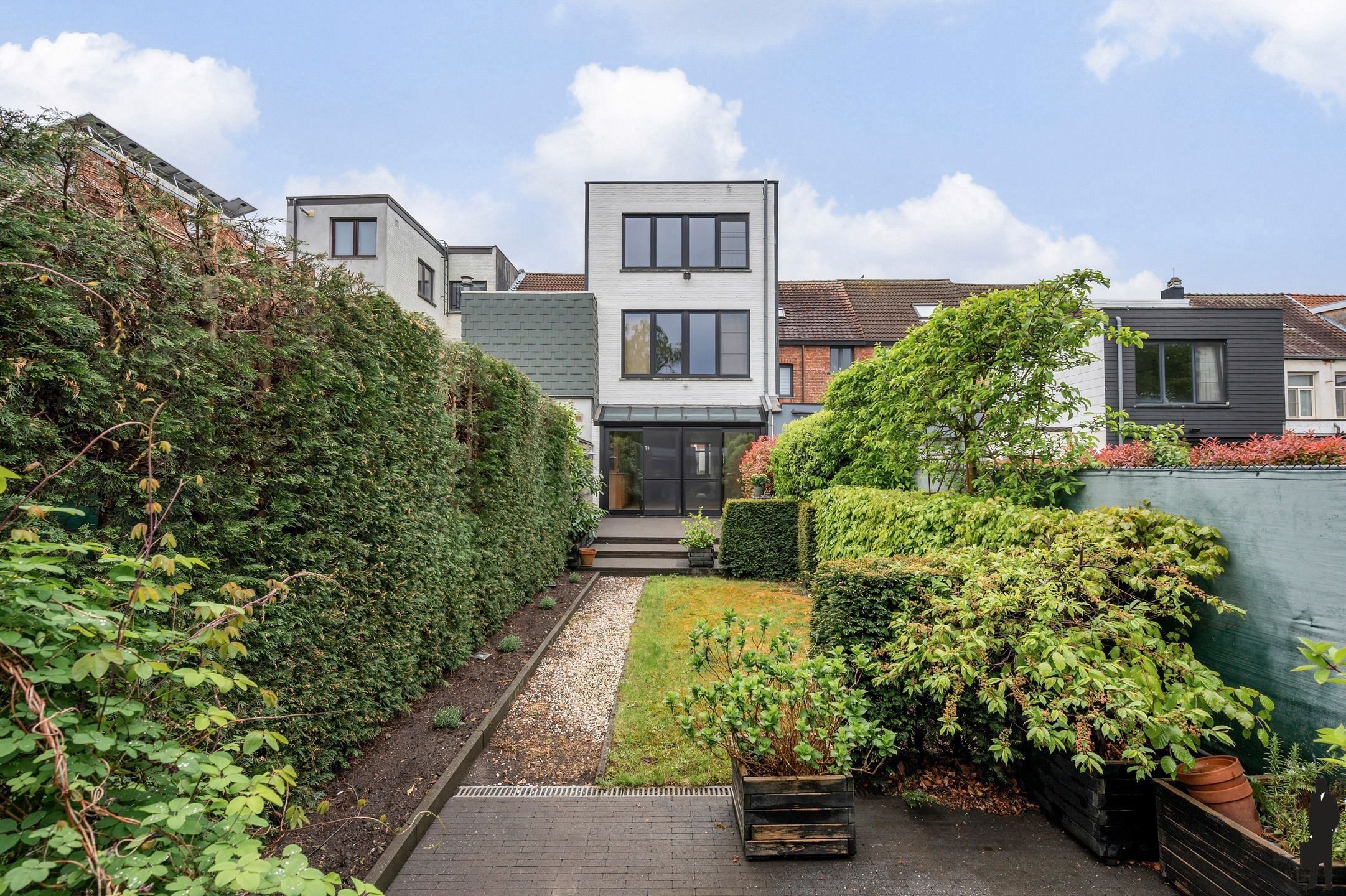 Fijne woning met verzorgde tuin  foto 16