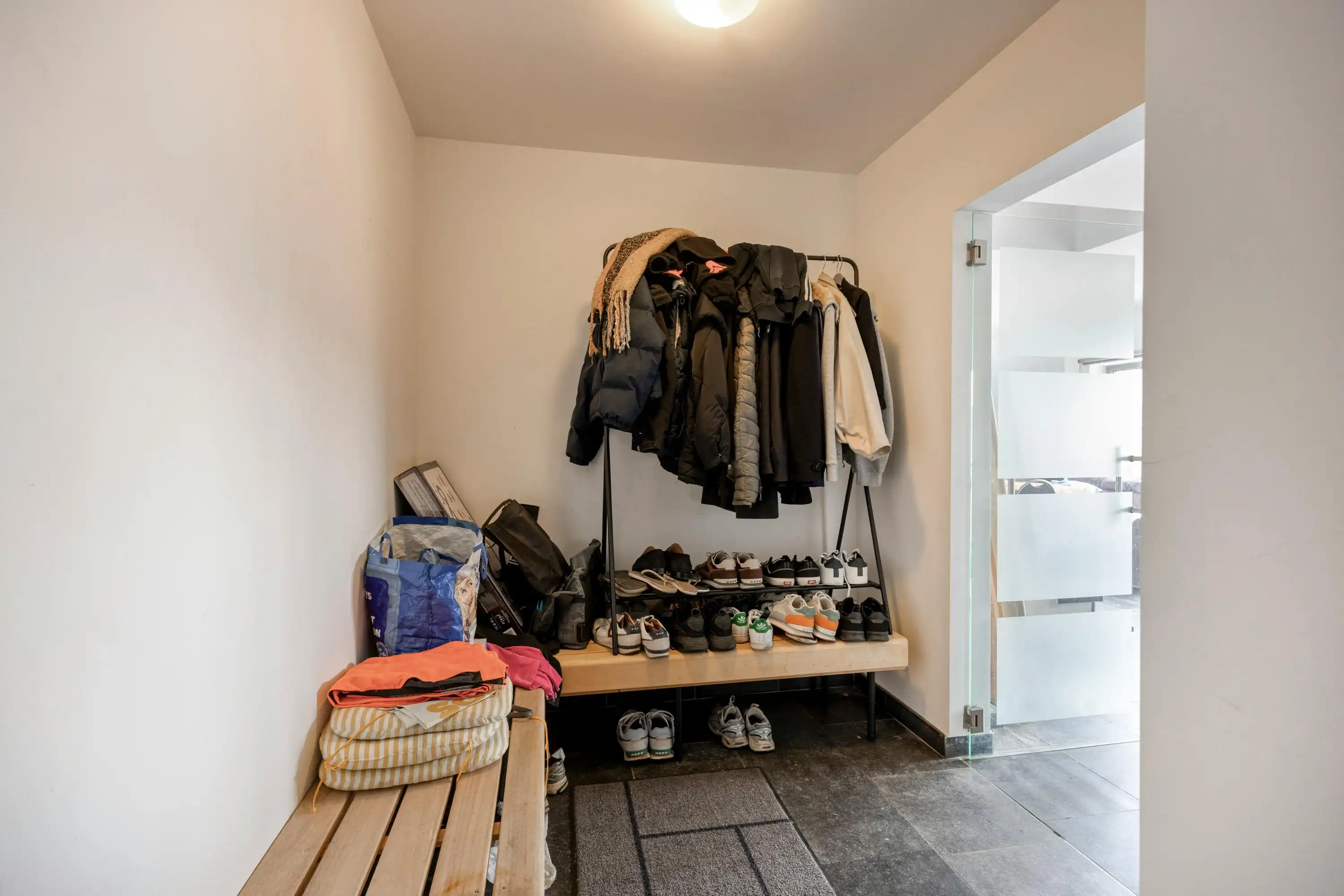 Duplexappartement met 2 slpks te koop in centrum van Essen! foto 5