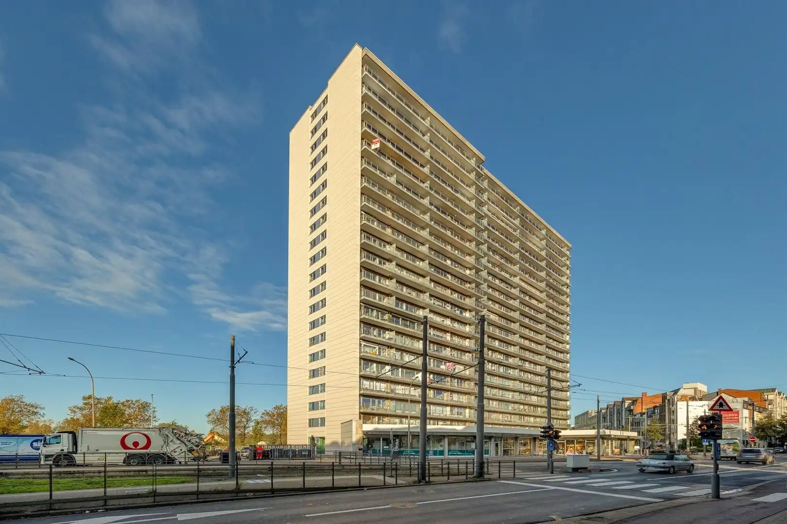 Gerenoveerd appartement vlakbij 't Zuid foto 17