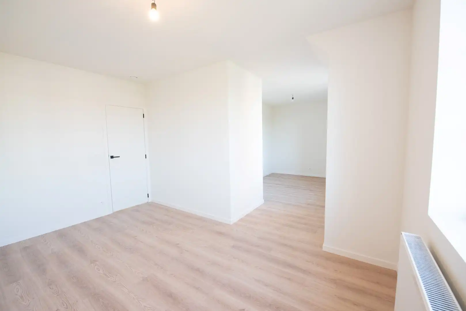 Topper!! Stijlvolle & energiezuinige nieuwbouwwoning met 4 slaapkamers in Waregem - KIJKWONING foto 12