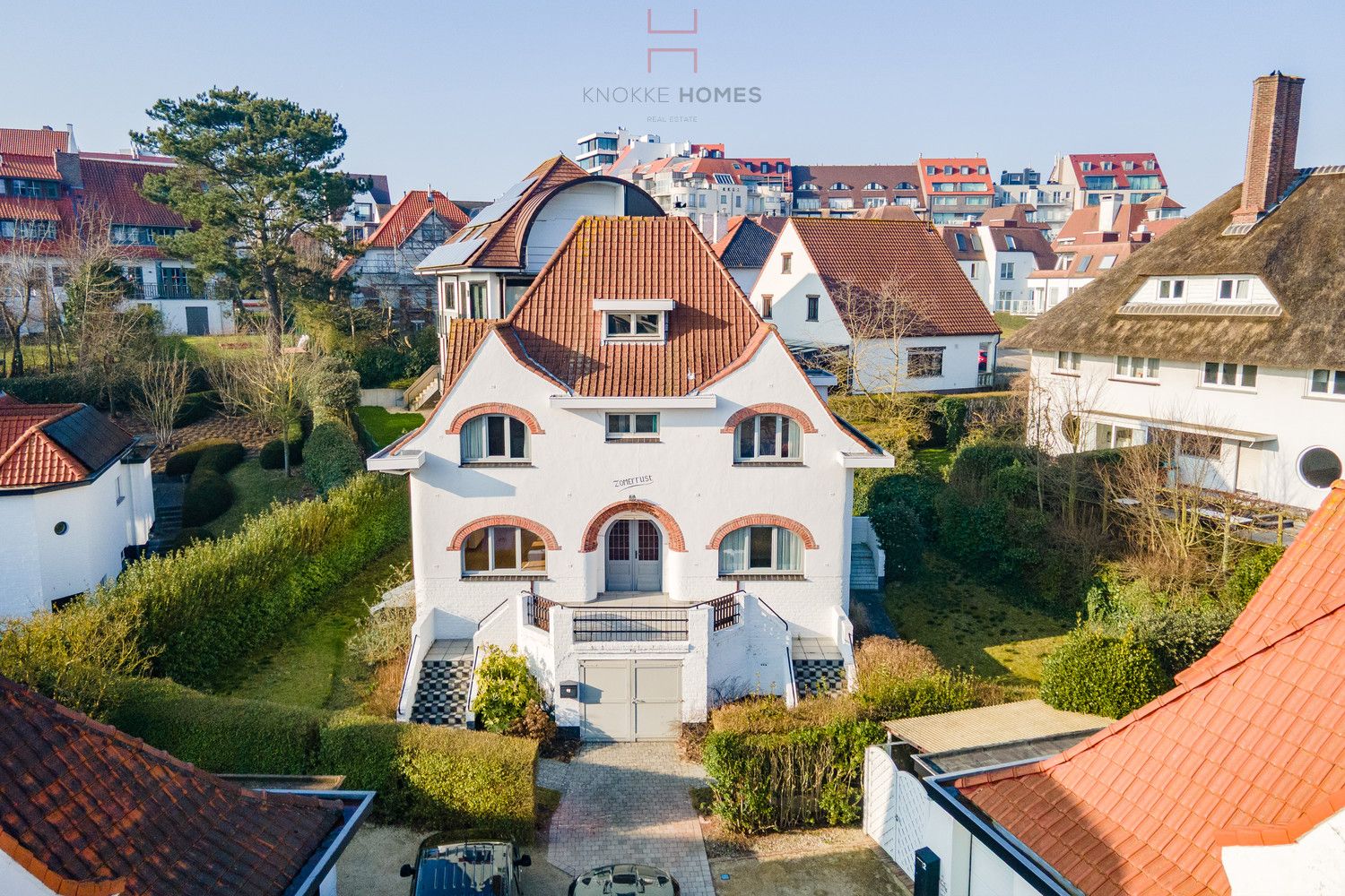 Charmante alleenstaande te renoveren villa vlakbij het strand van Duinbergen foto 2