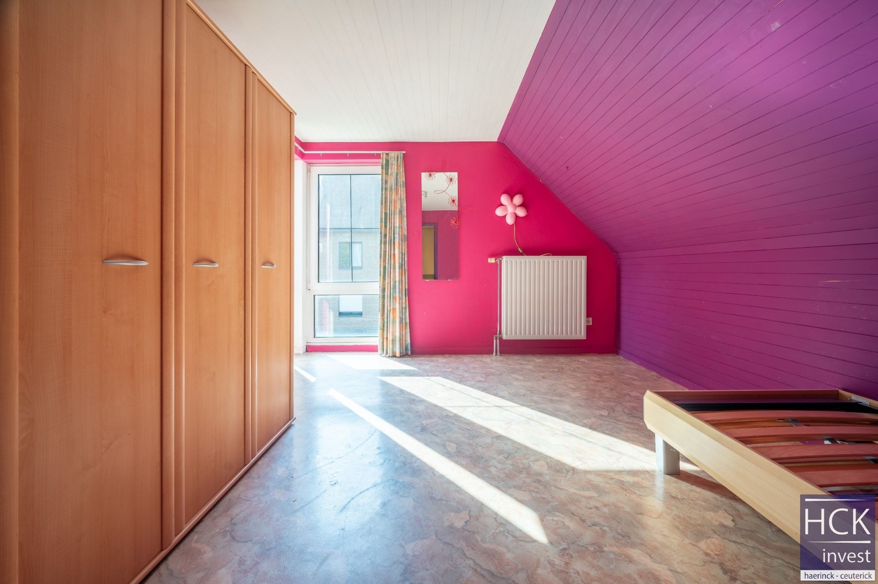 KRUISHOUTEM - Zeer ruime alleenstaande woning met 5 slpk. op 1256 m² foto 19