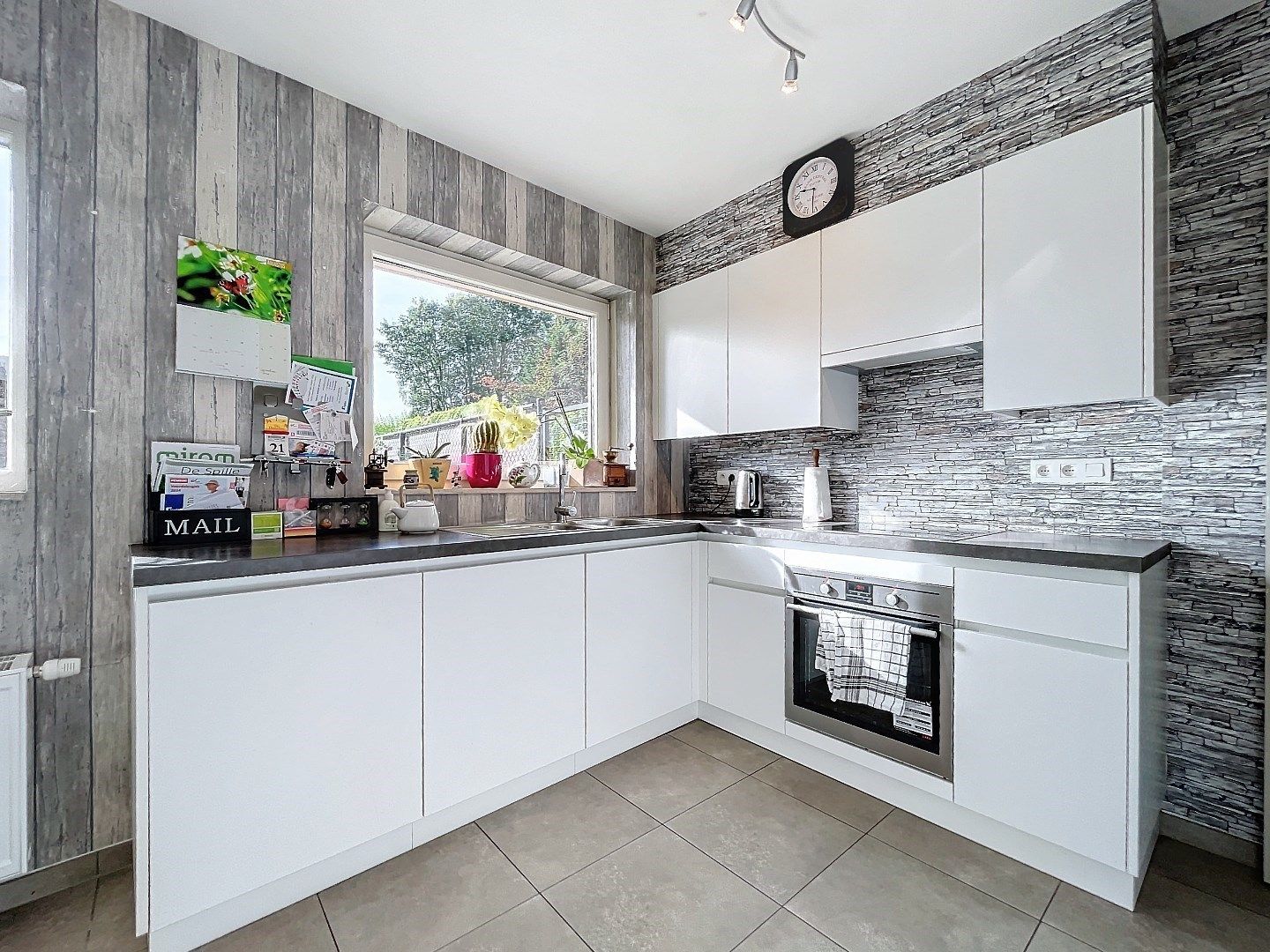 Gelijkvloers appartement met 2 slaapkamers én tuin nabij het centrum van Staden foto 2