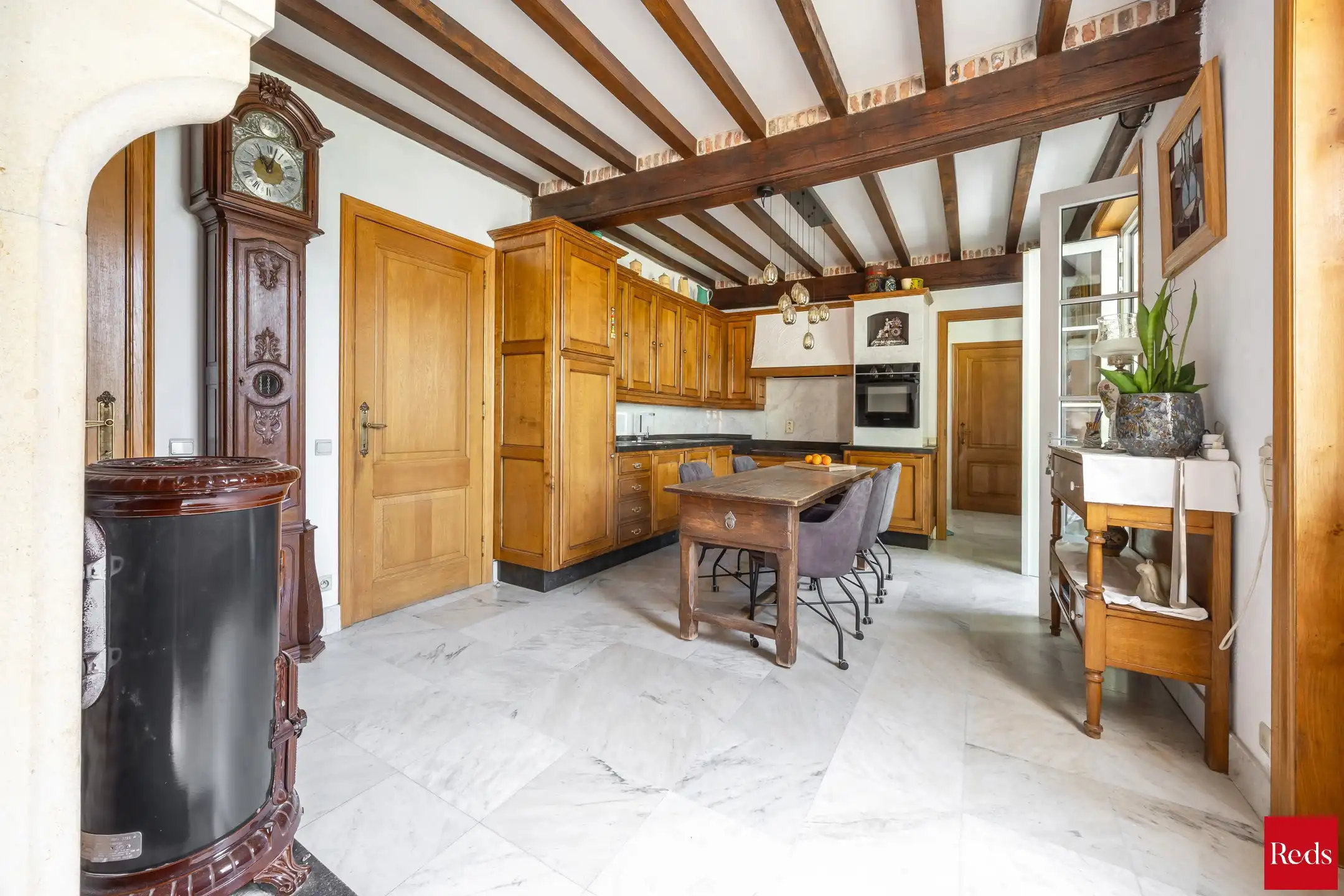 Karaktervolle villa op ruim perceel foto 8